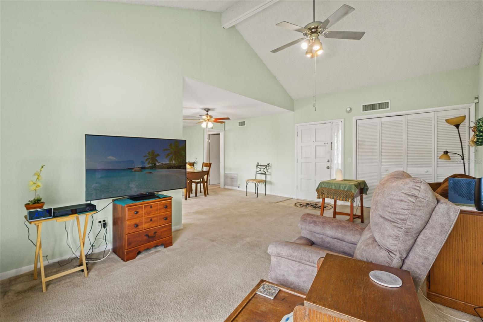 Image 6 of 50 For 4138 Pinelake Lane 201