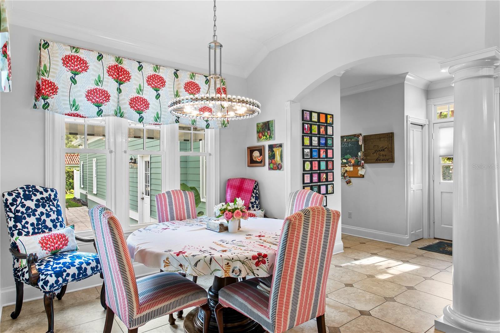 Listing photo id 11 for 3126 Oaklyn Avenue