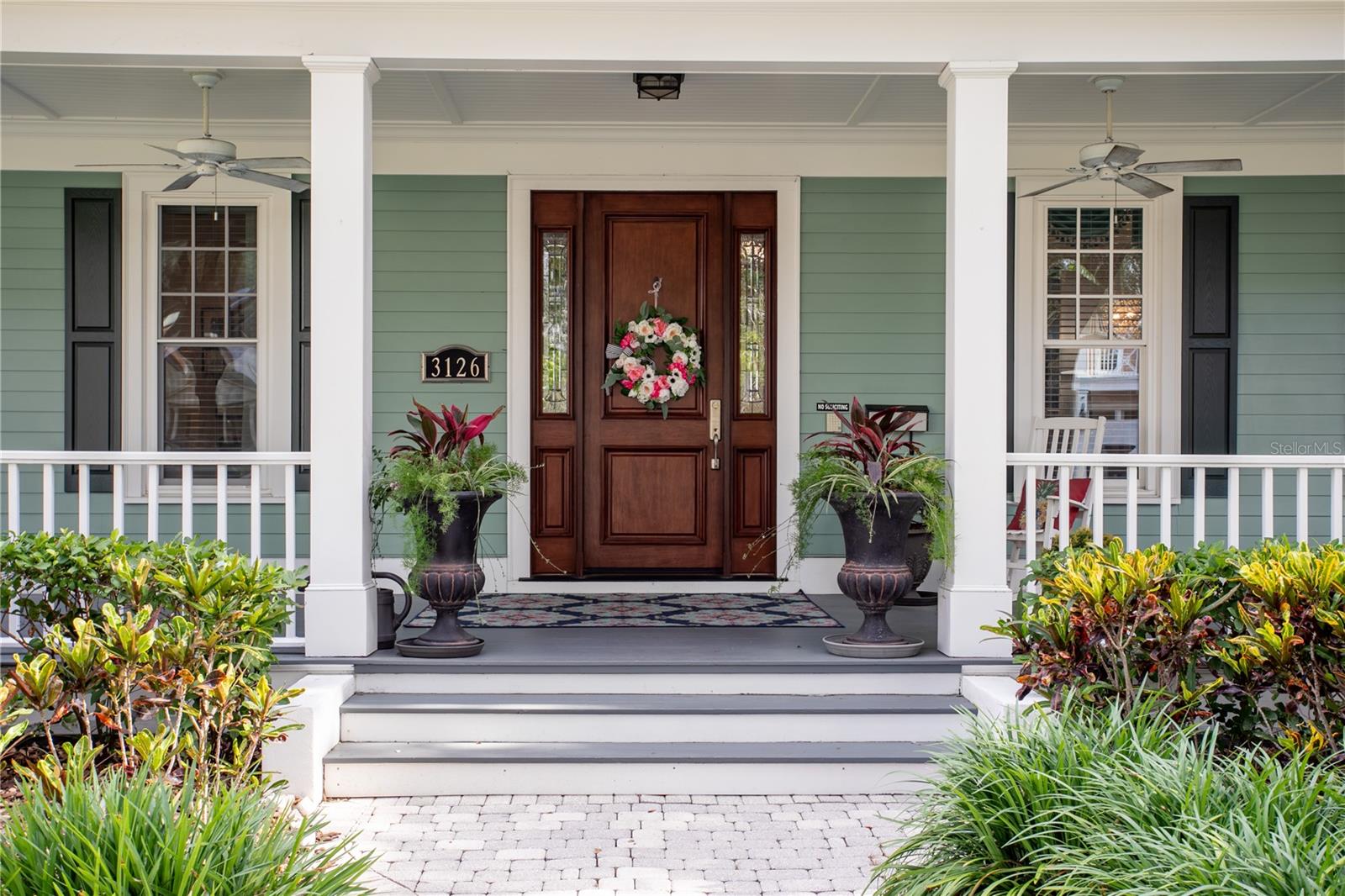 Listing photo id 1 for 3126 Oaklyn Avenue