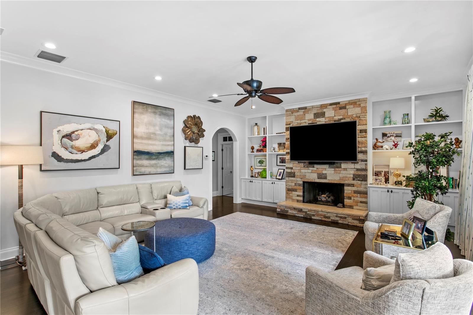 Listing photo id 33 for 3126 Oaklyn Avenue