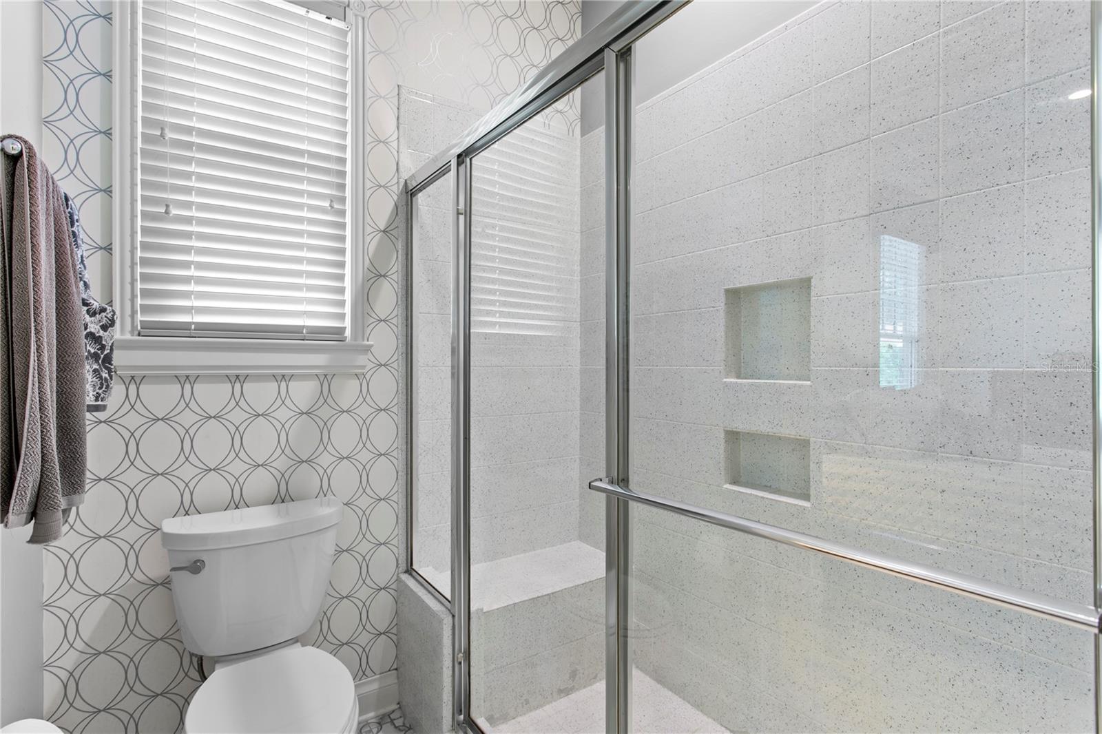 Listing photo id 37 for 3126 Oaklyn Avenue
