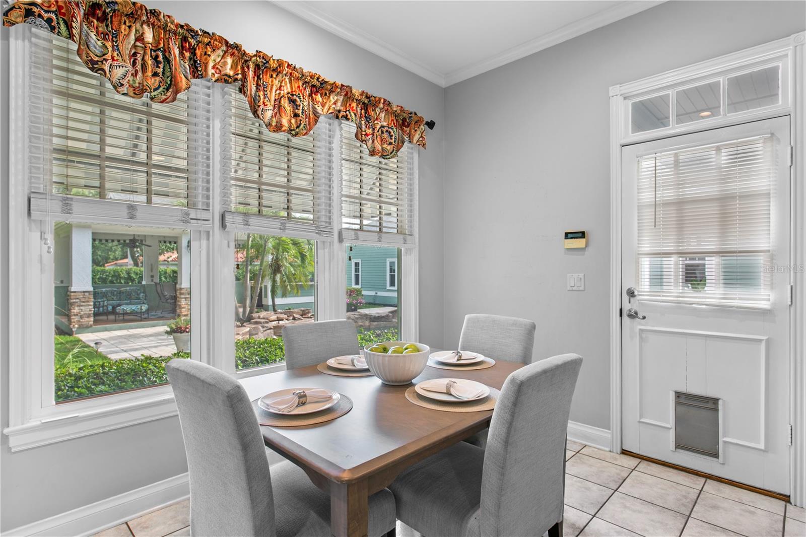 Listing photo id 43 for 3126 Oaklyn Avenue