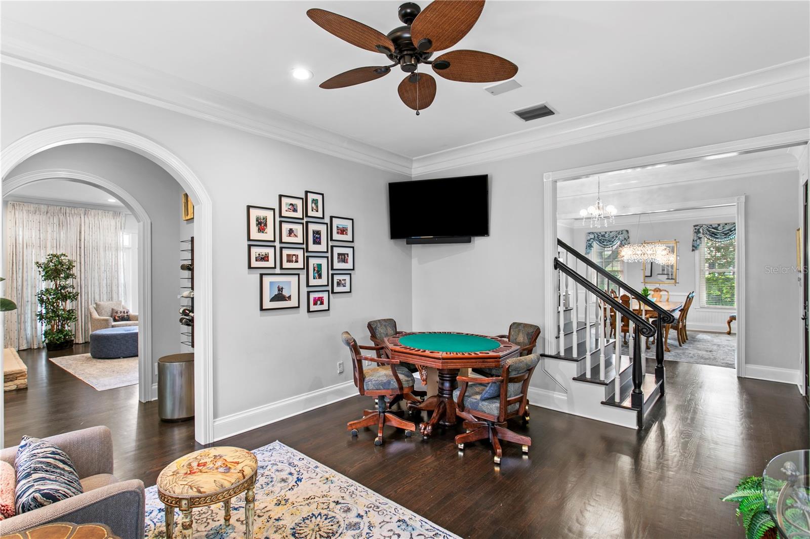 Listing photo id 46 for 3126 Oaklyn Avenue