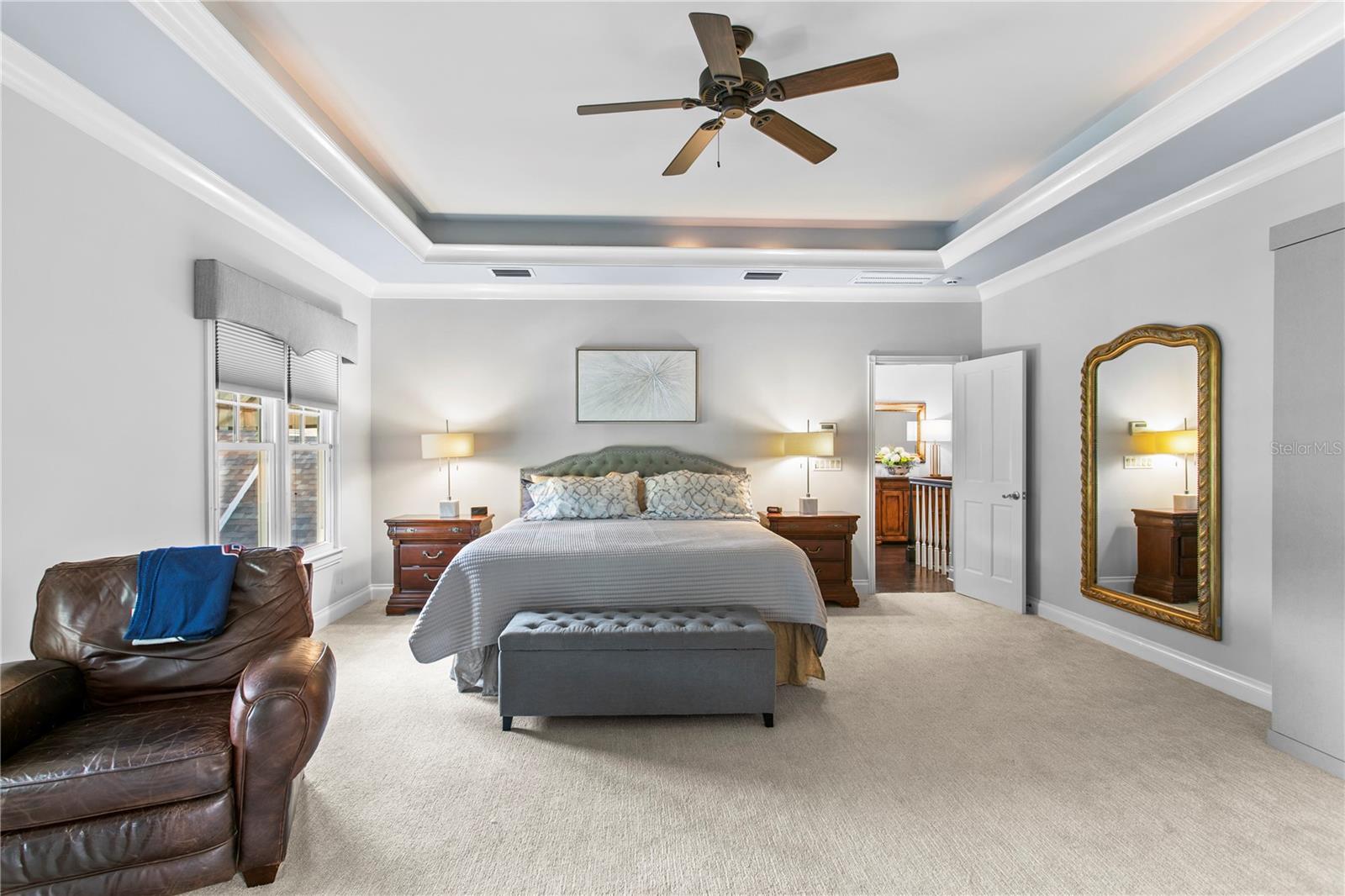 Listing photo id 49 for 3126 Oaklyn Avenue