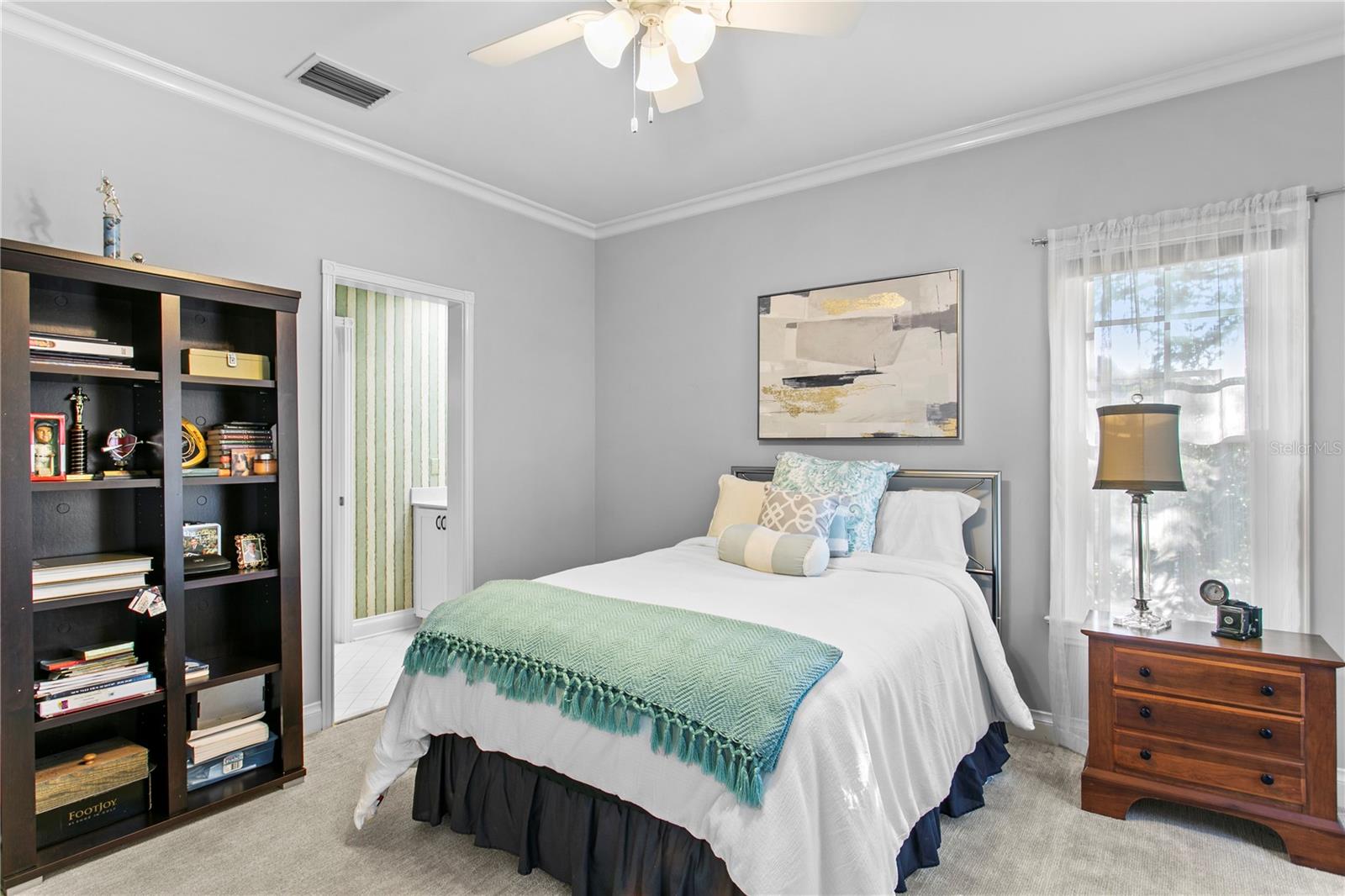 Listing photo id 63 for 3126 Oaklyn Avenue