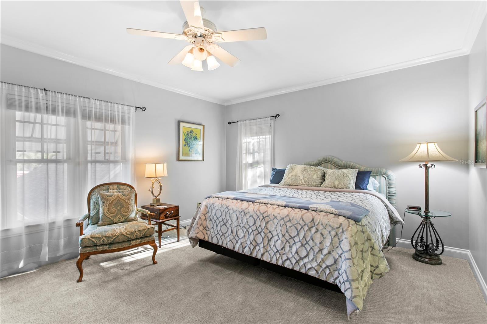 Listing photo id 66 for 3126 Oaklyn Avenue