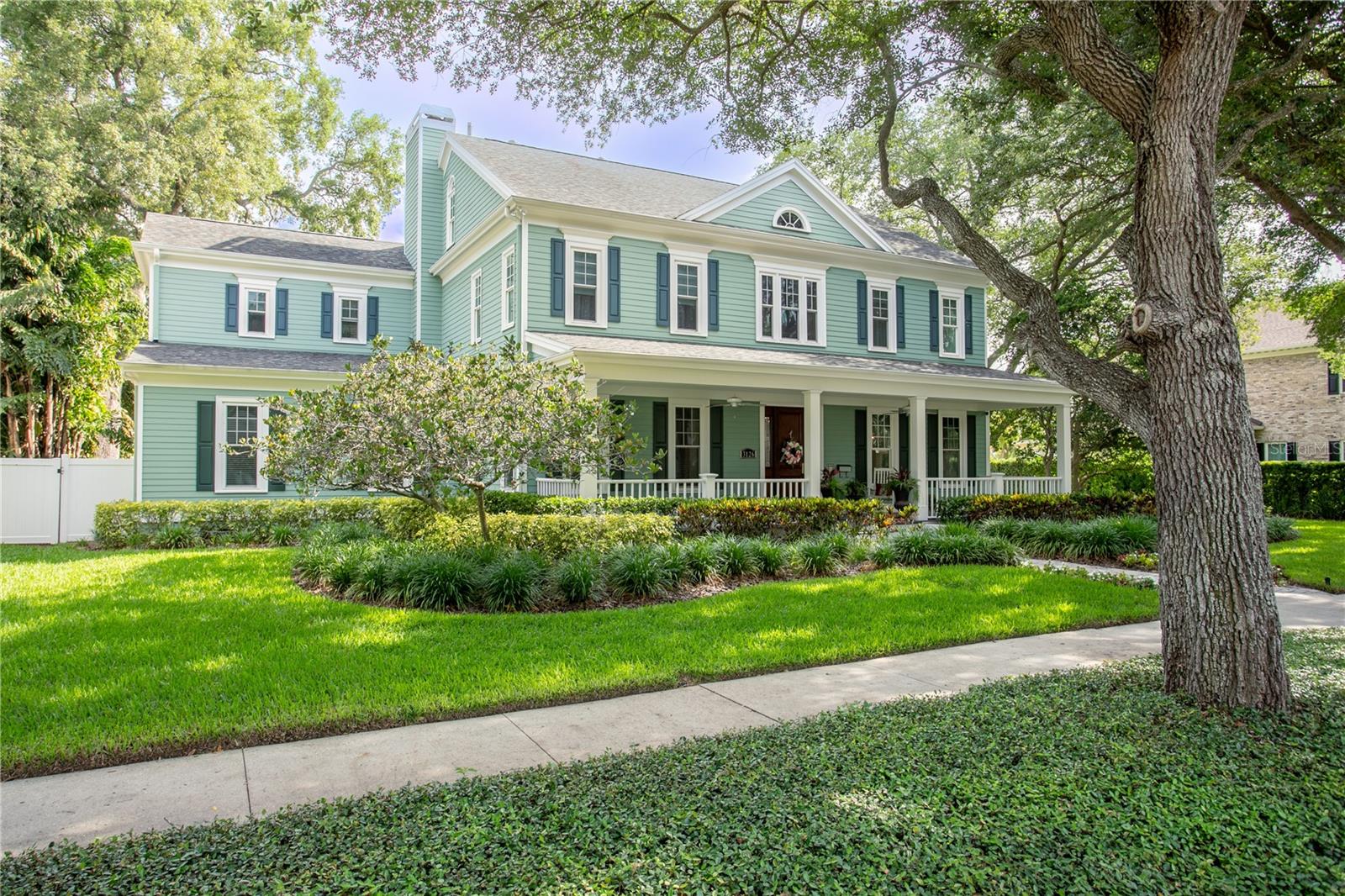Listing photo id 76 for 3126 Oaklyn Avenue