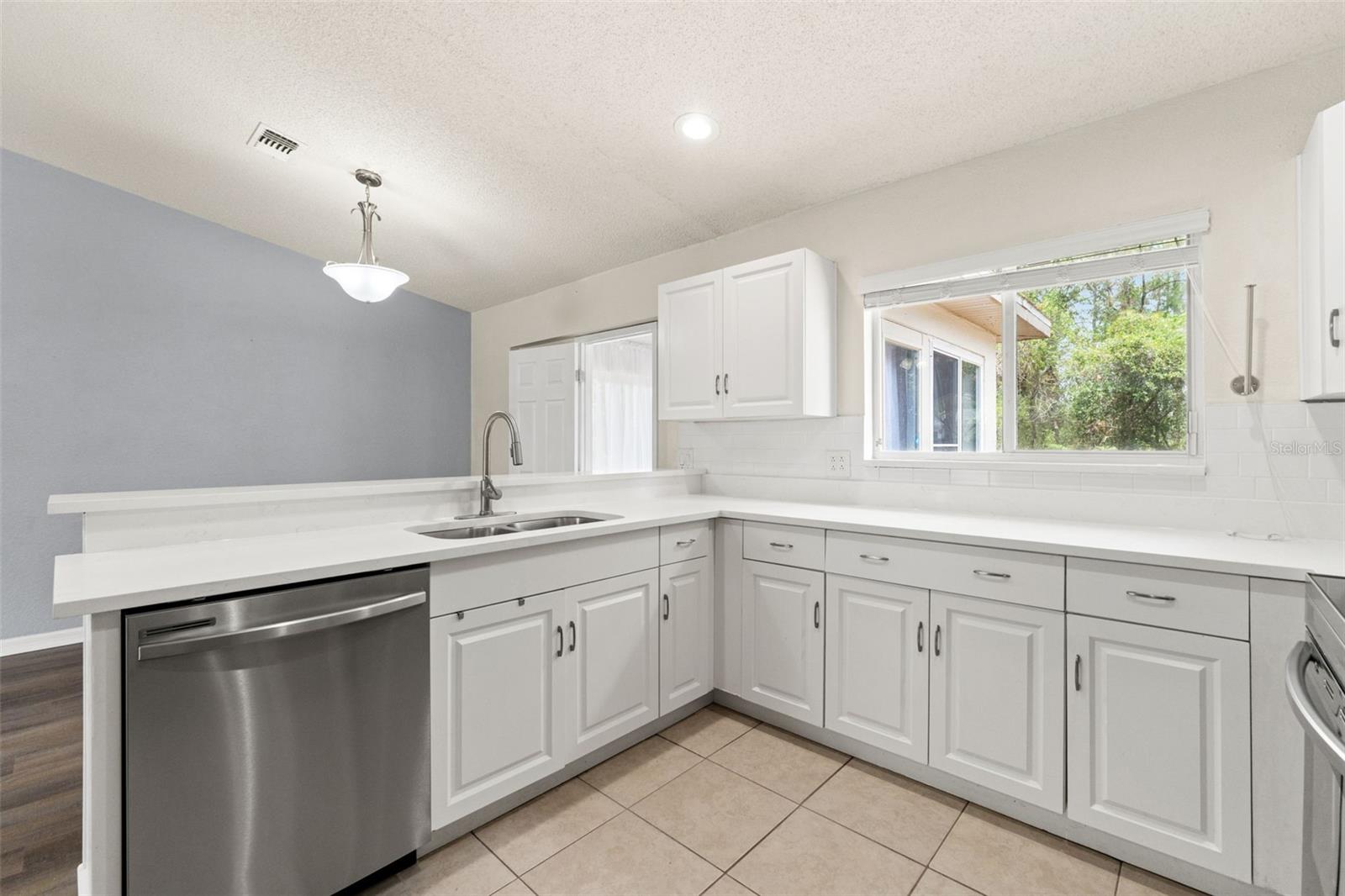 Image 15 of 44 For 5525 Piedmont Drive