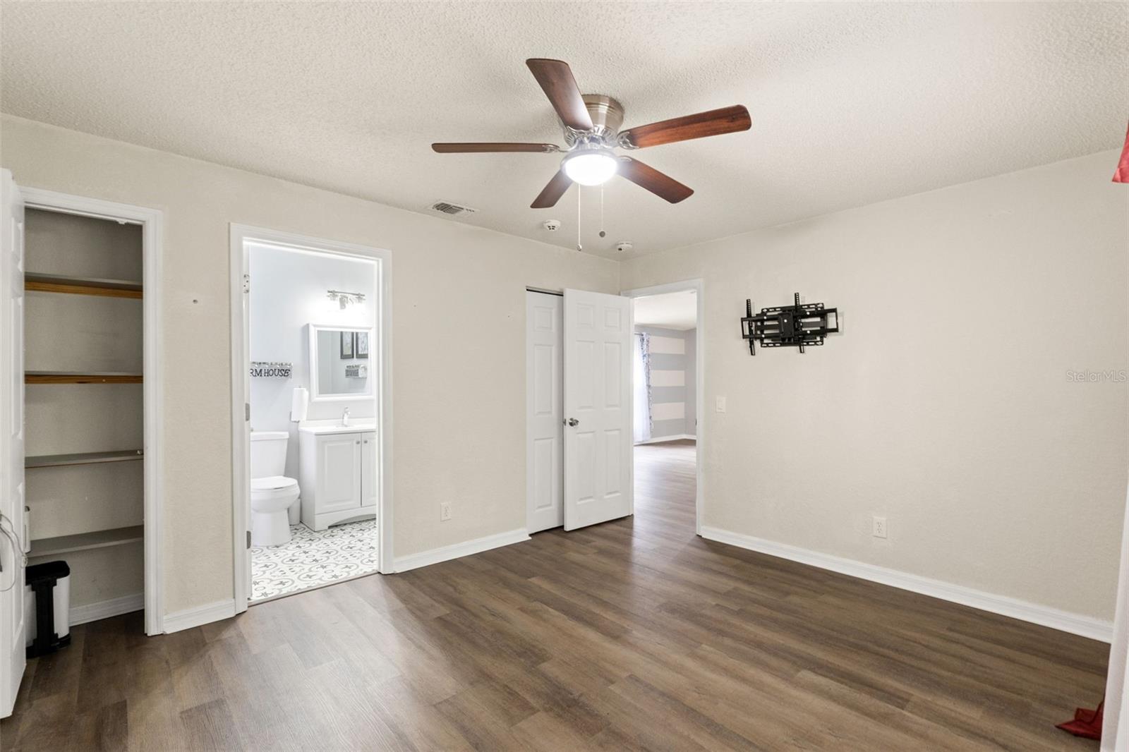 Image 22 of 44 For 5525 Piedmont Drive