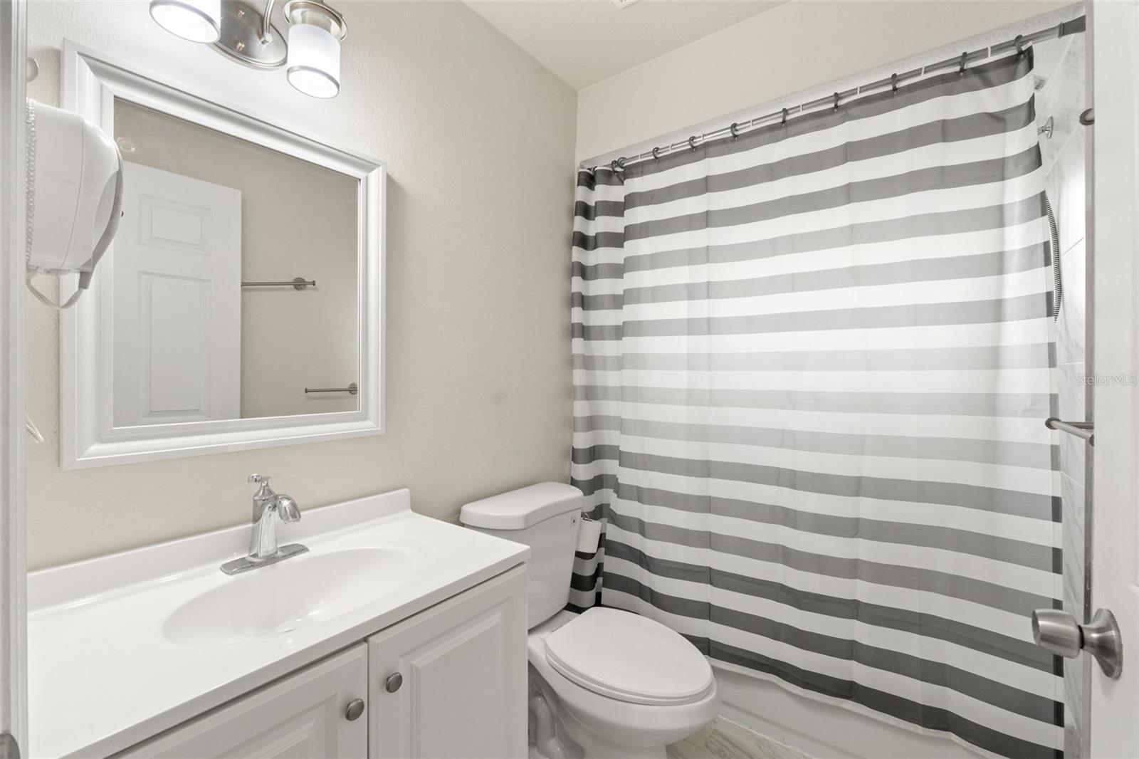 Image 29 of 44 For 5525 Piedmont Drive