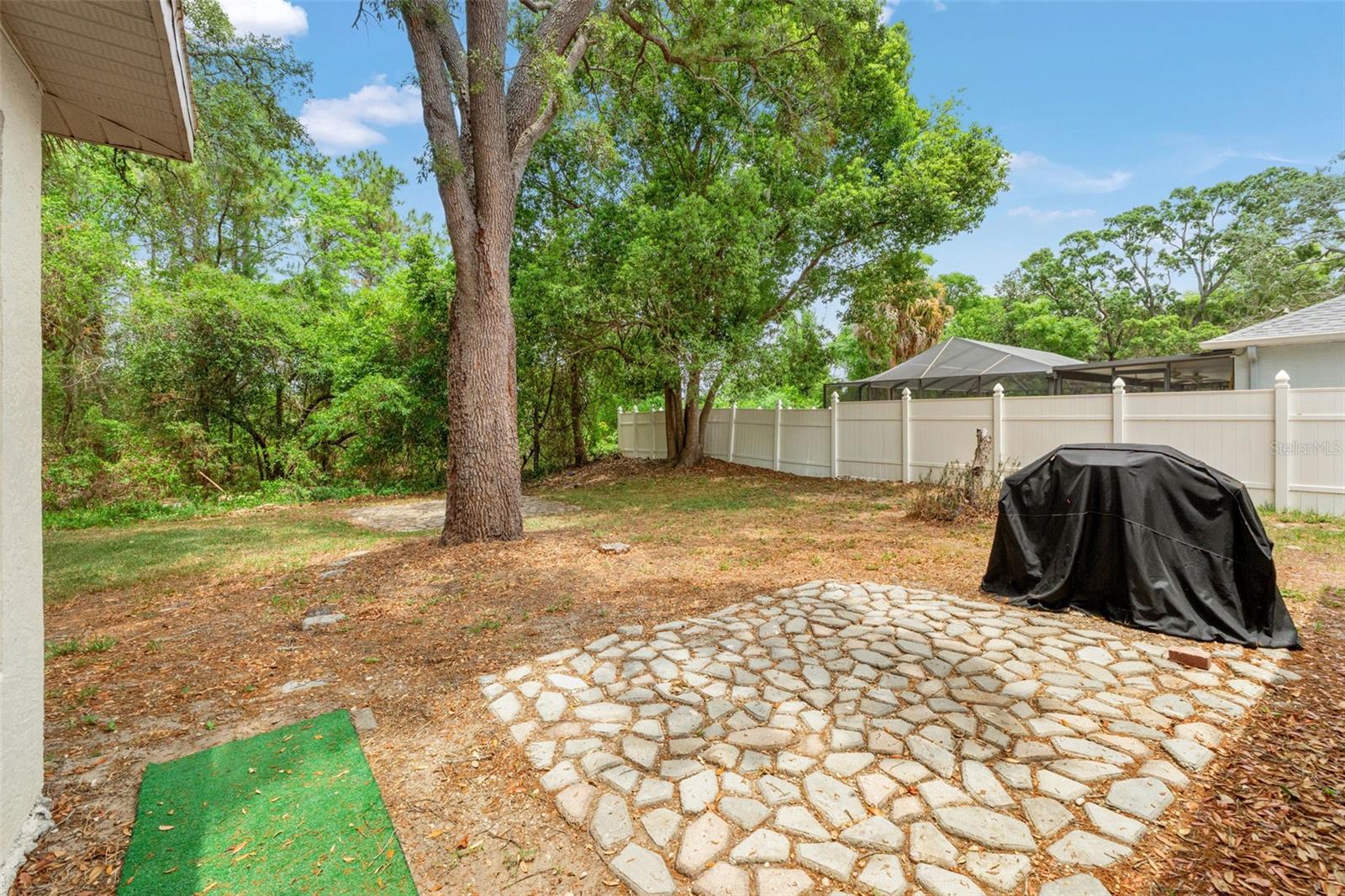 Image 36 of 44 For 5525 Piedmont Drive