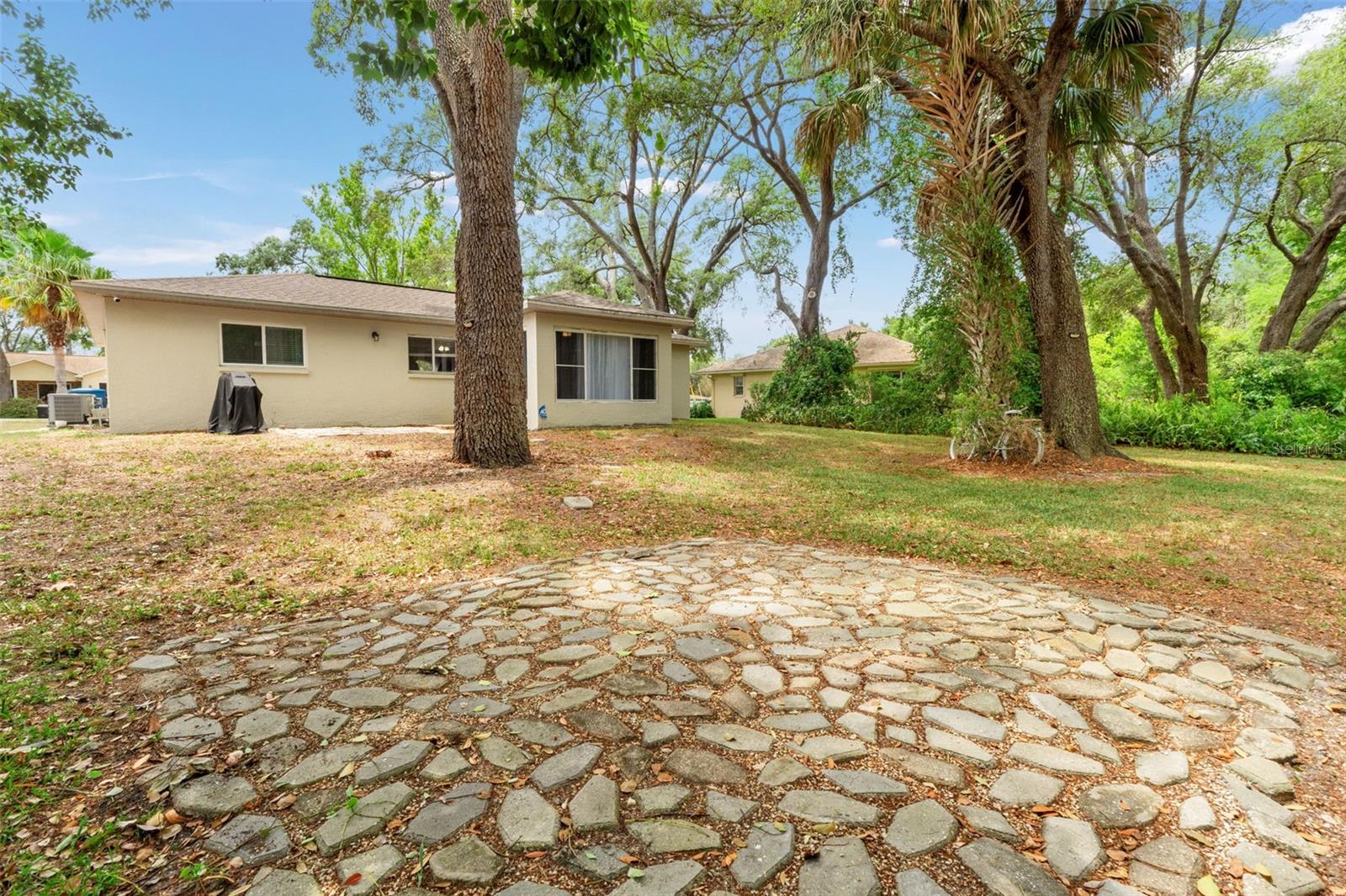 Image 39 of 44 For 5525 Piedmont Drive