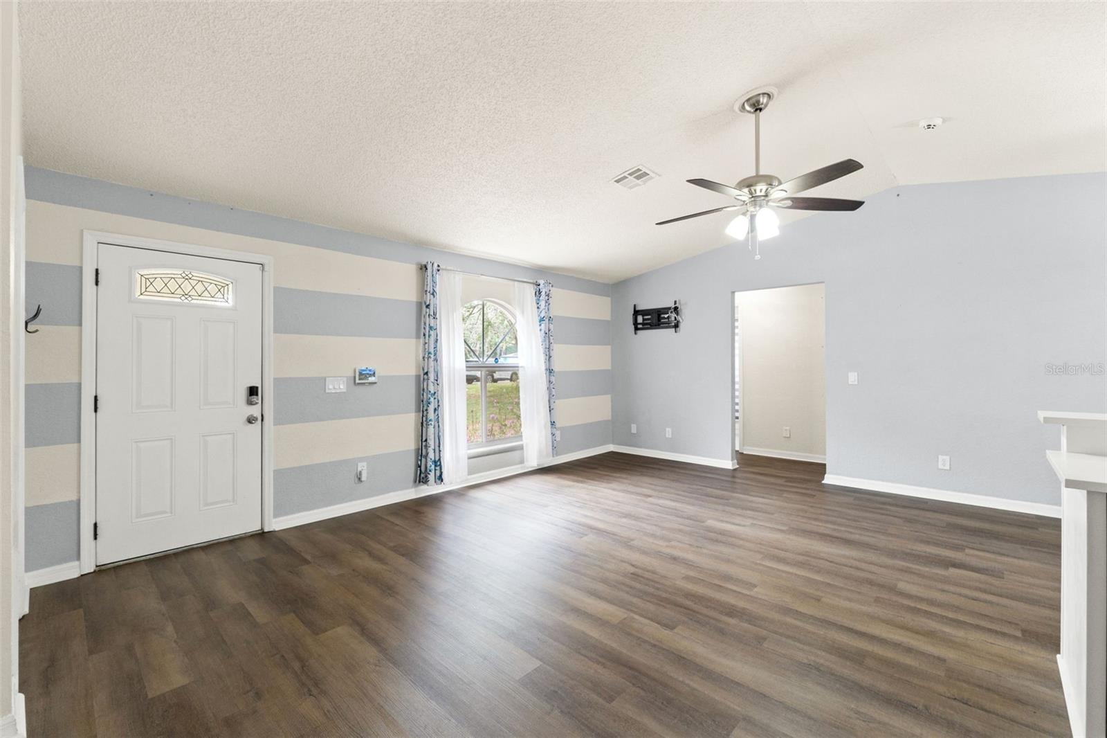 Image 6 of 44 For 5525 Piedmont Drive