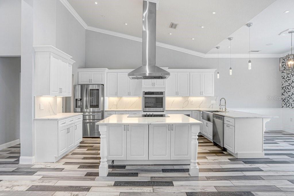 Image 15 of 94 For 30303 Laurelwood Lane