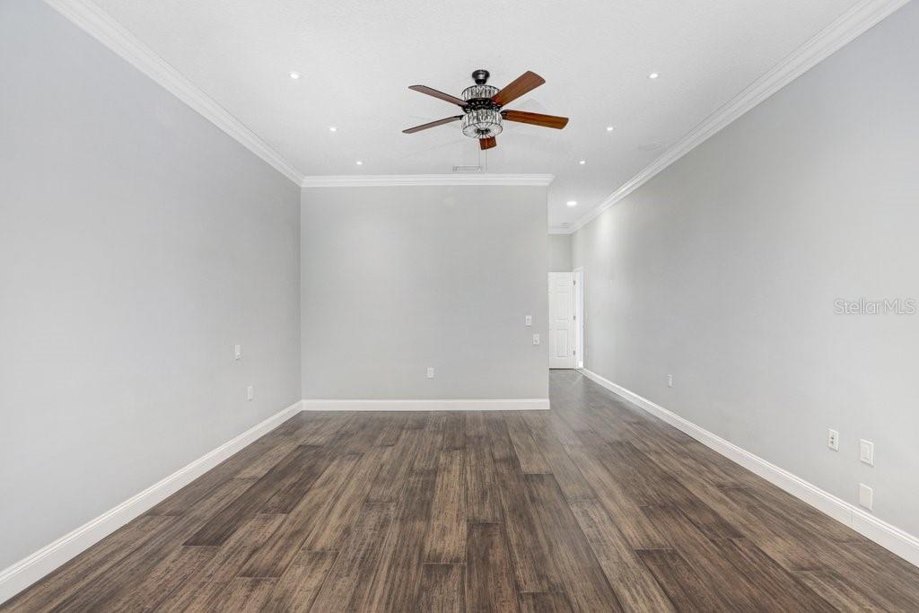 Image 22 of 94 For 30303 Laurelwood Lane