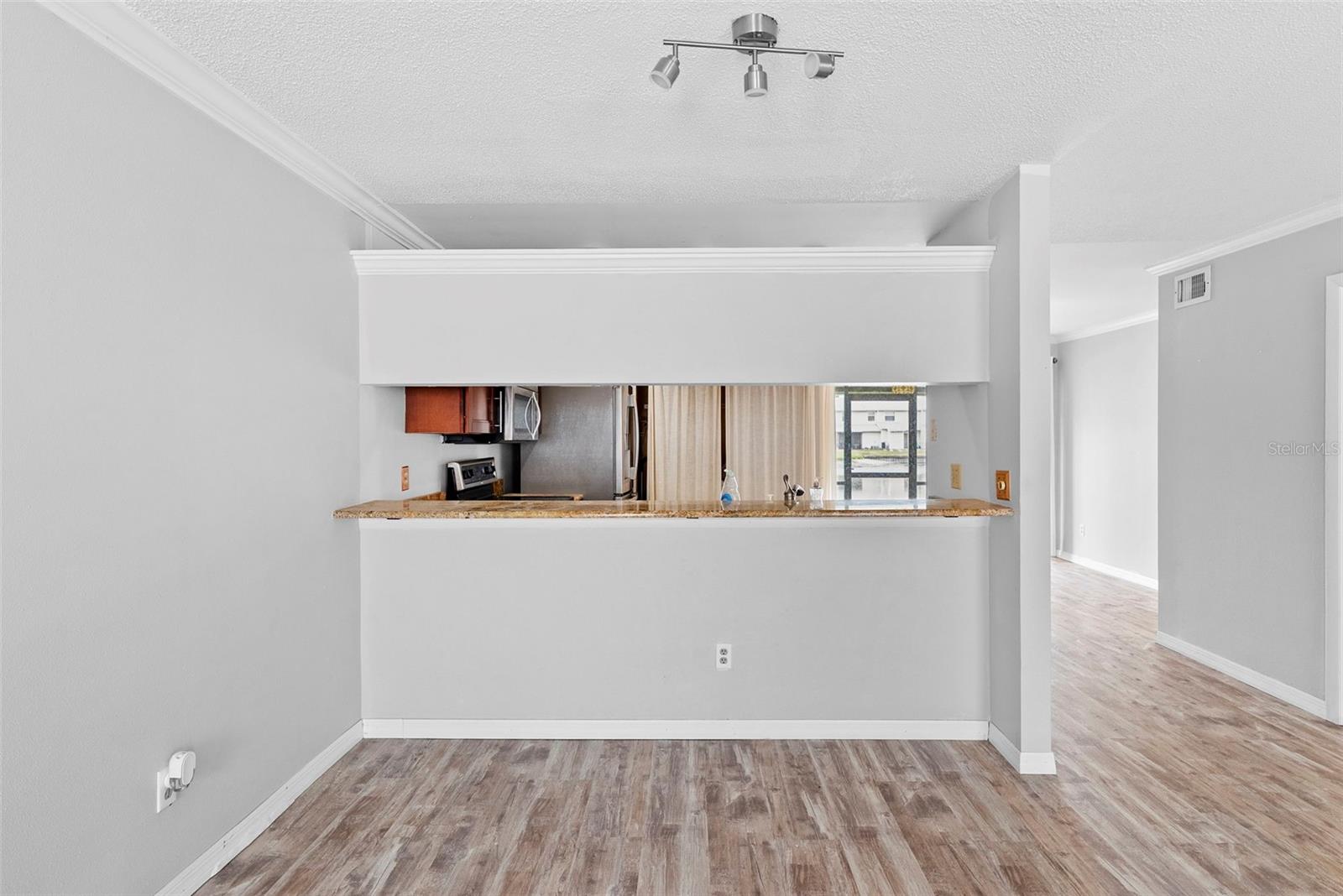 Image 12 of 35 For 5314 Abinger Court