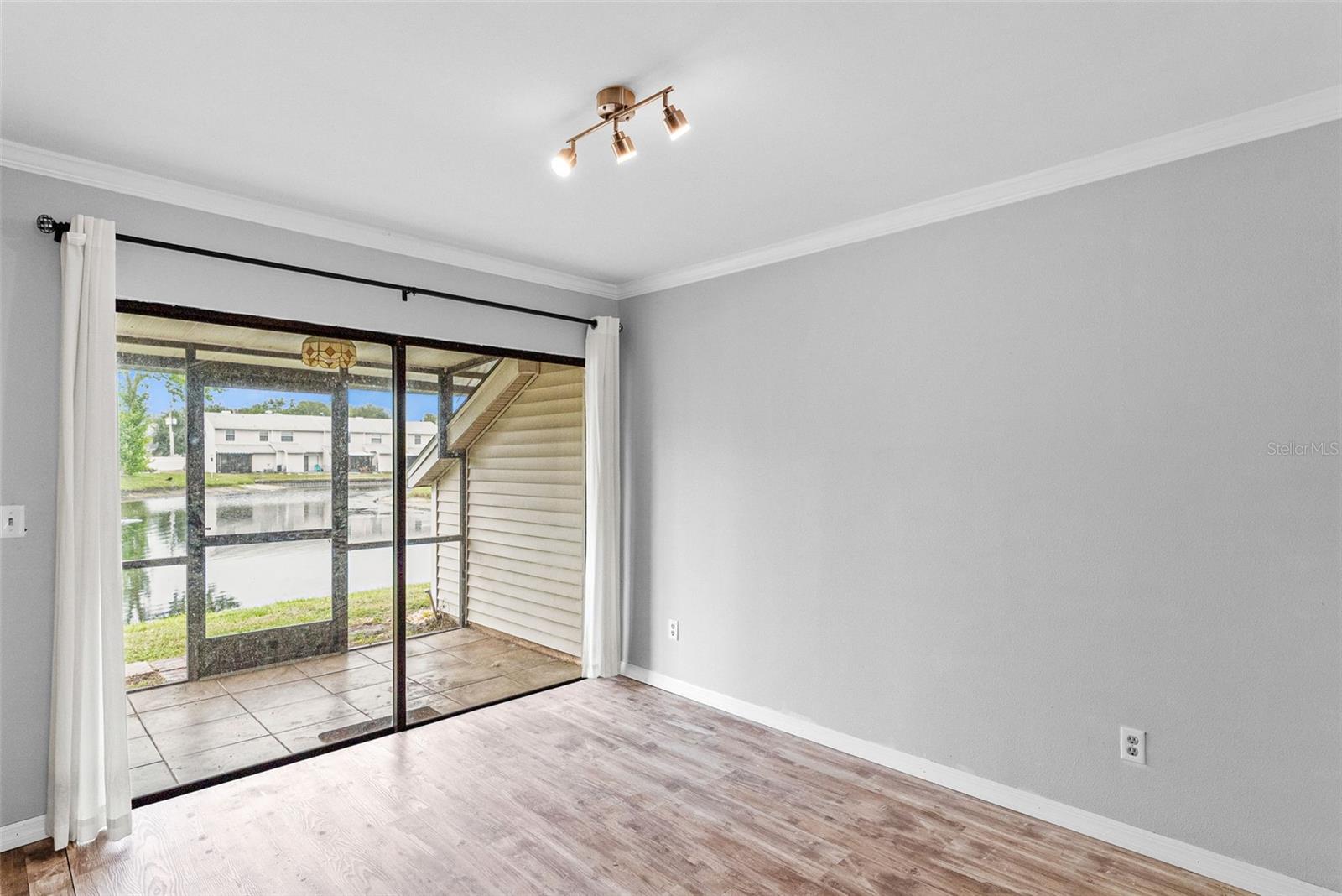 Image 18 of 35 For 5314 Abinger Court