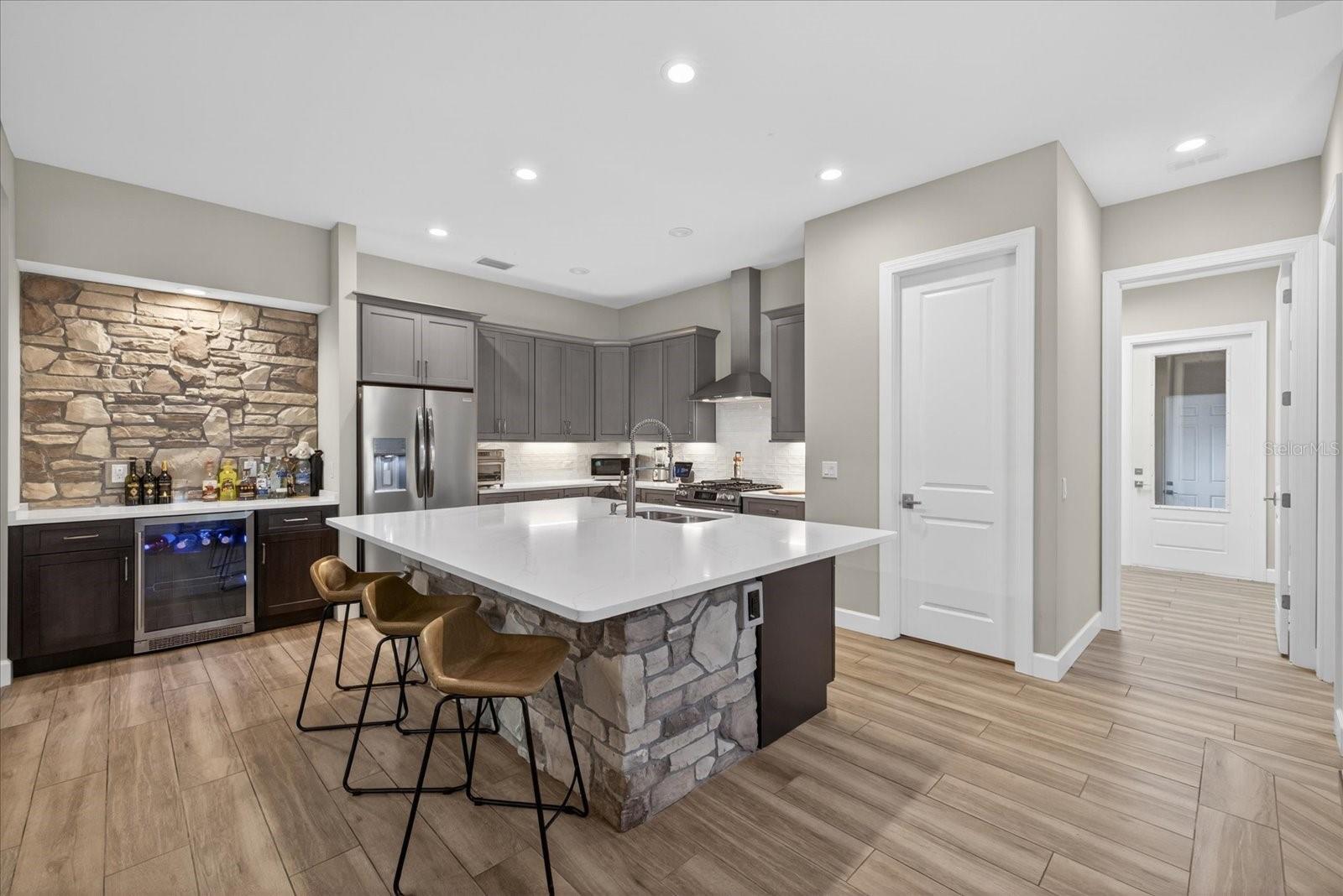 Image 3 of 43 For 1208 Sunset Lane