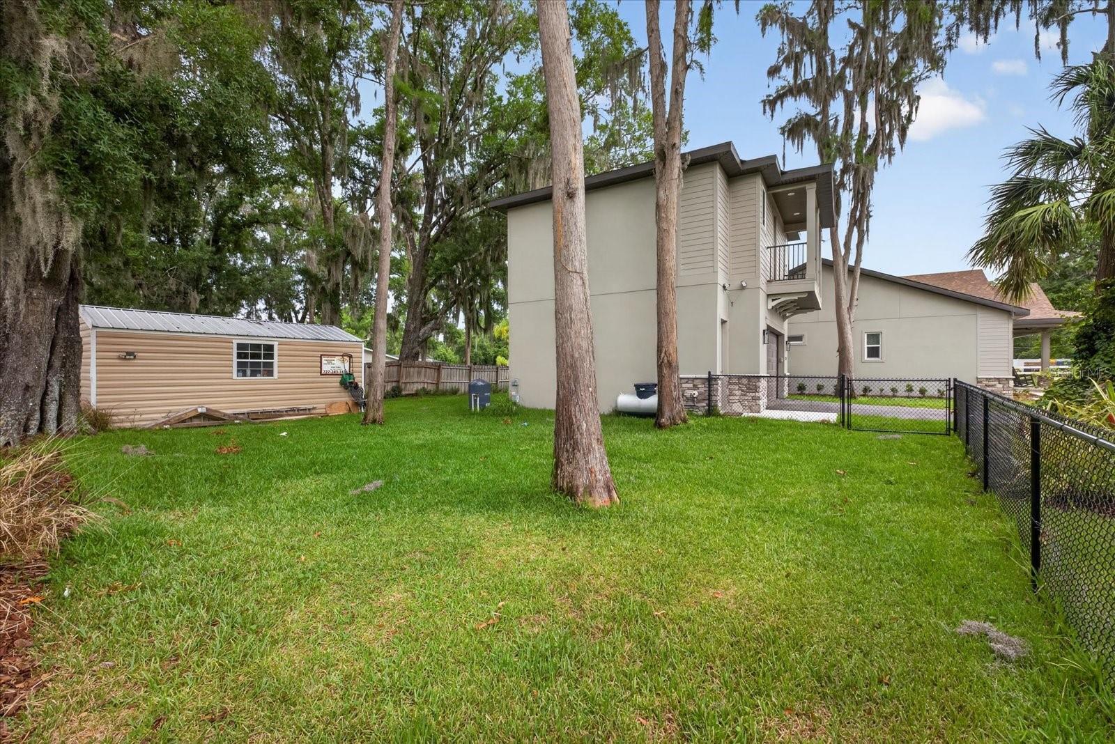 Image 41 of 43 For 1208 Sunset Lane