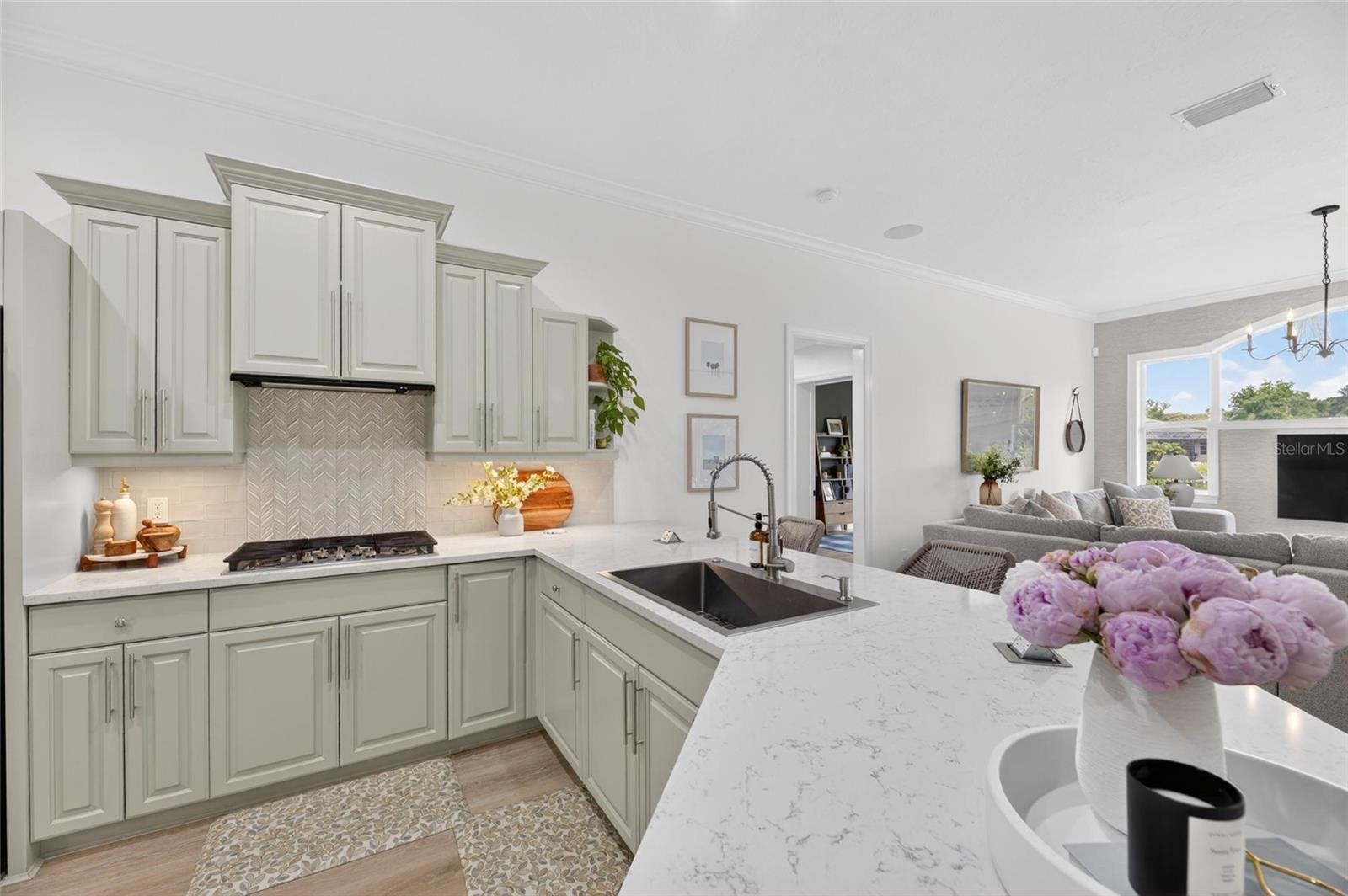 Image 17 of 83 For 9507 Royal Calcutta Place