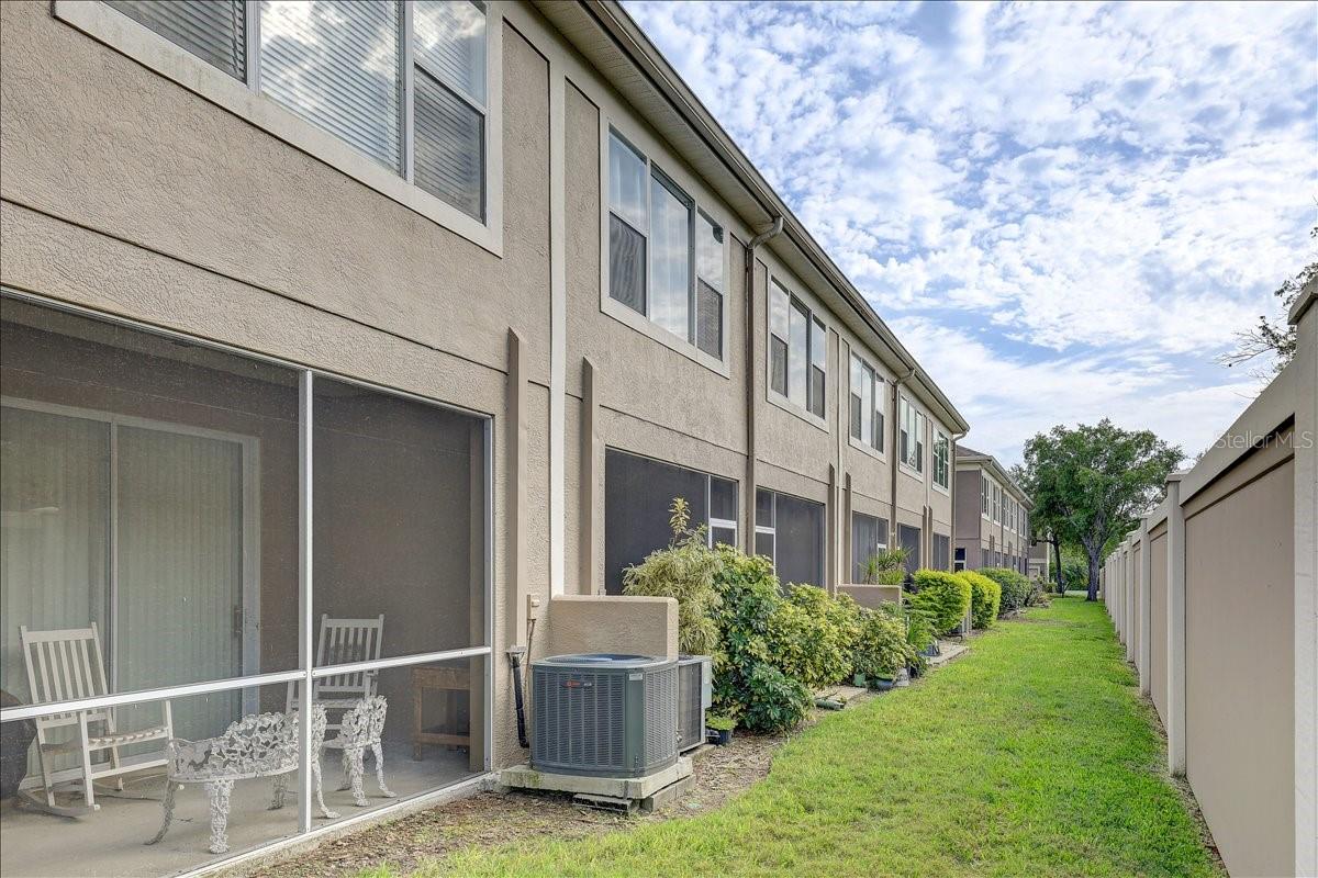 Image 16 of 16 For 11208 Windsor Place Circle