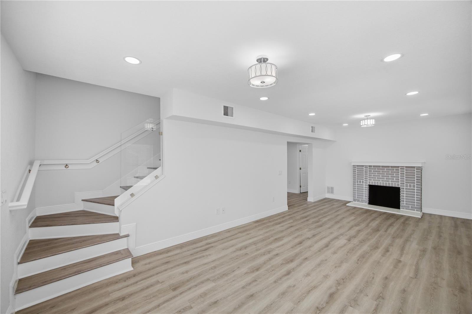 Image 10 of 53 For 1315 22nd Avenue S