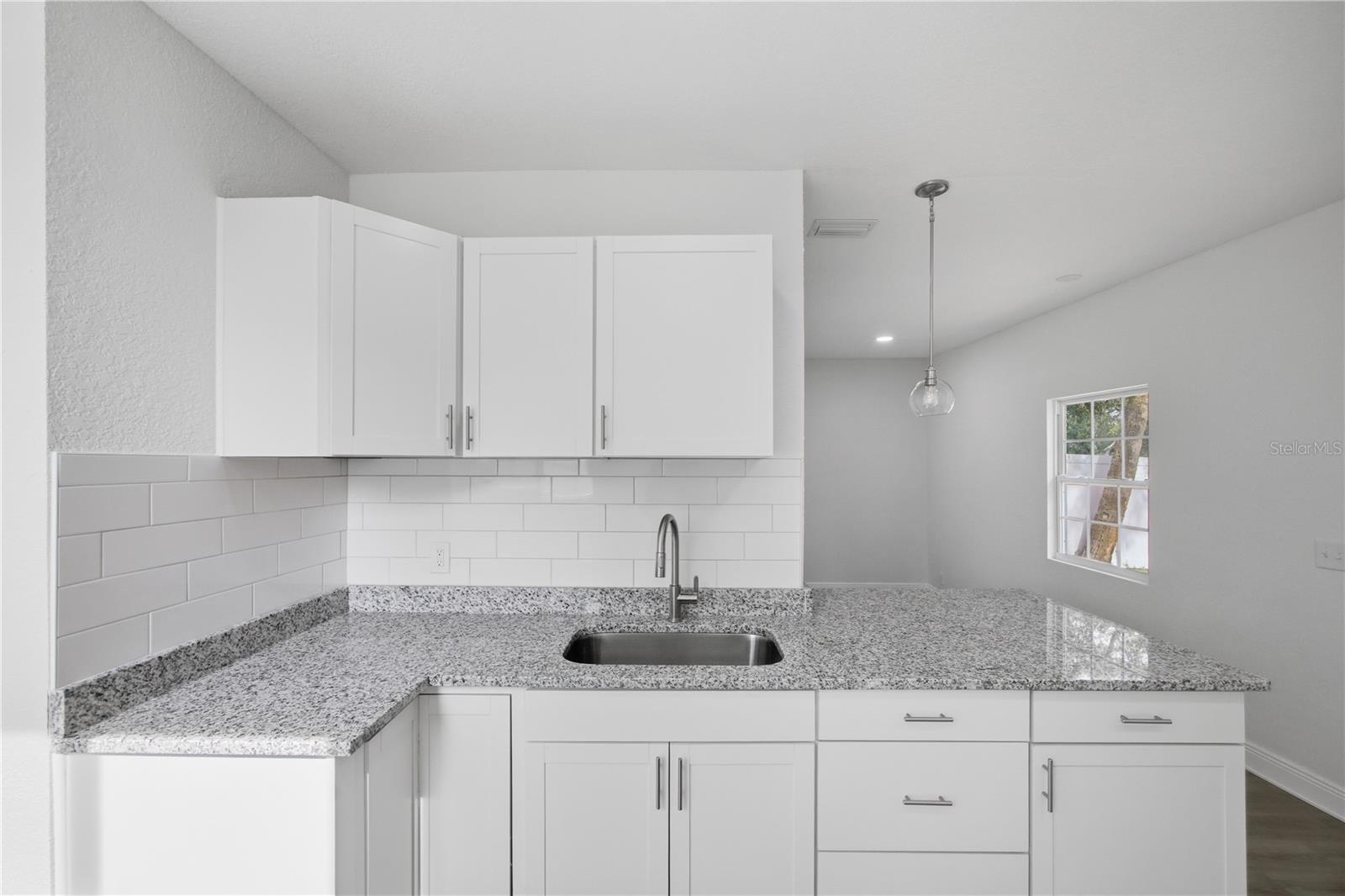 Image 36 of 53 For 1315 22nd Avenue S