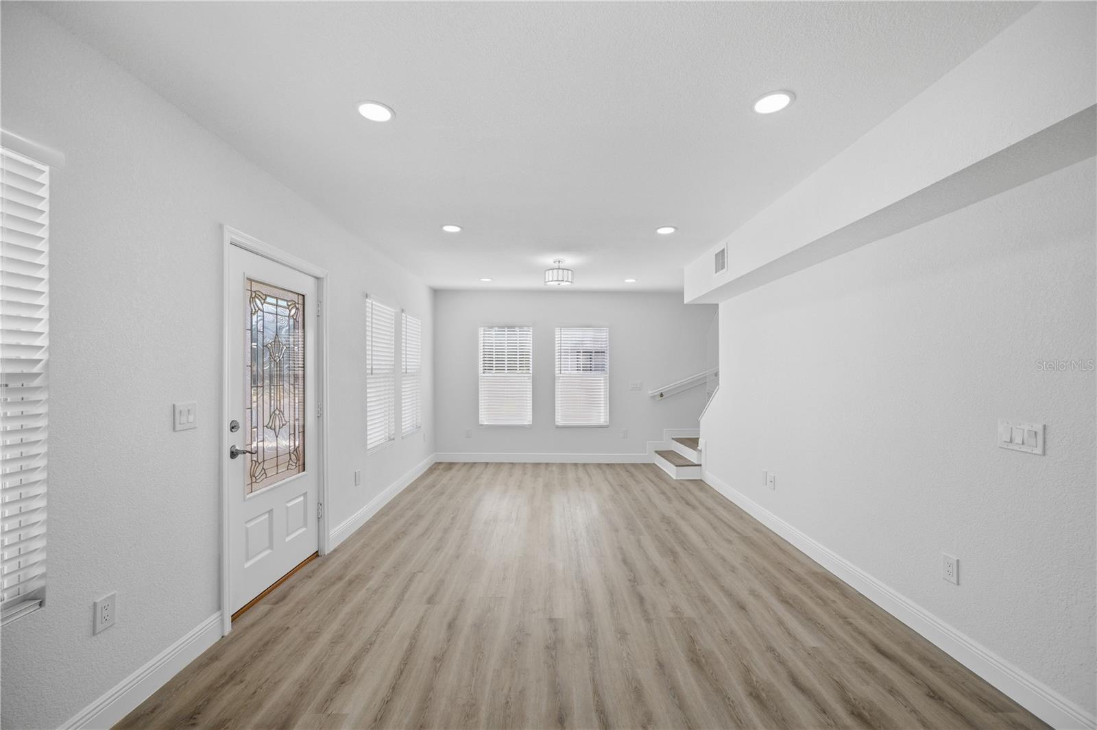 Image 7 of 53 For 1315 22nd Avenue S