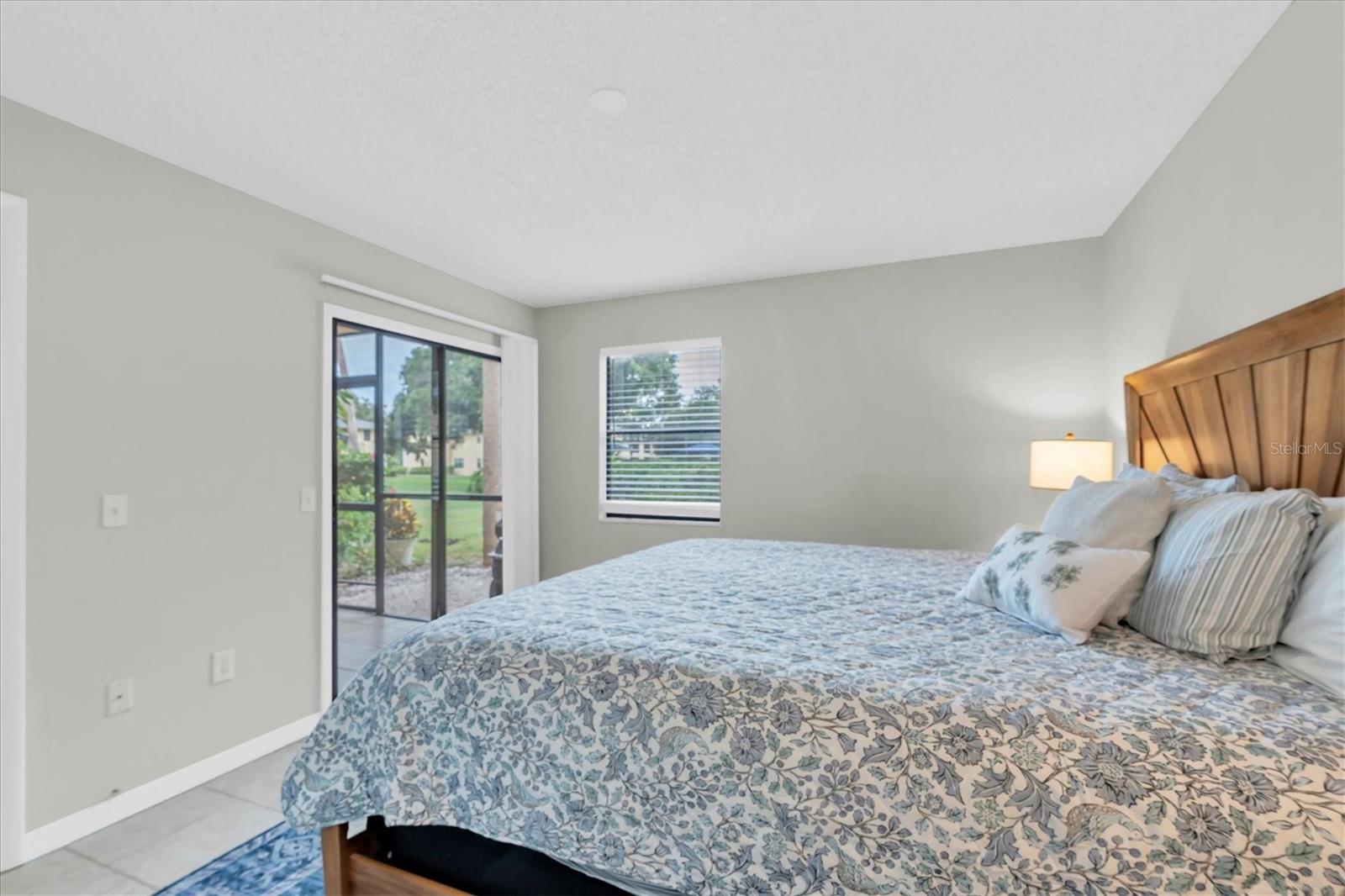 Image 14 of 32 For 3001 58th Avenue S 1211