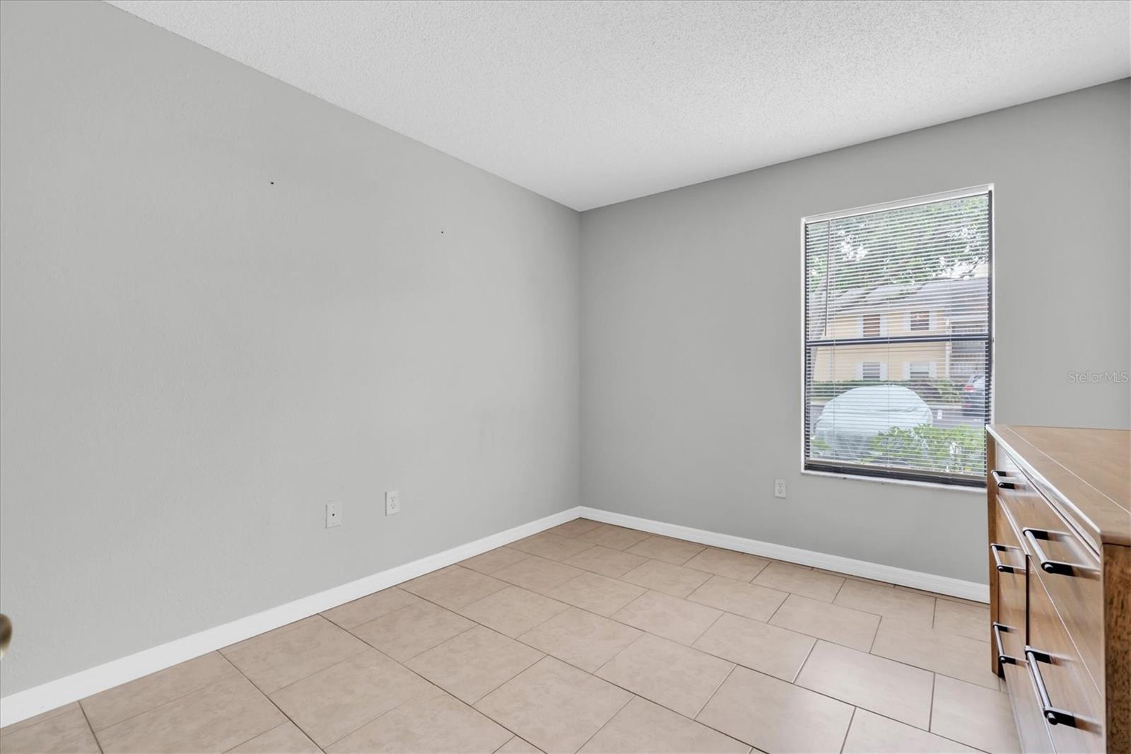 Image 18 of 32 For 3001 58th Avenue S 1211