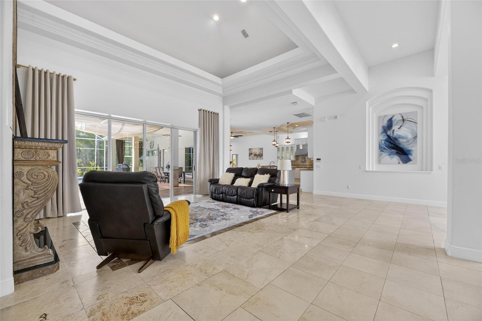 Image 11 of 90 For 6353 Maclaurin Drive