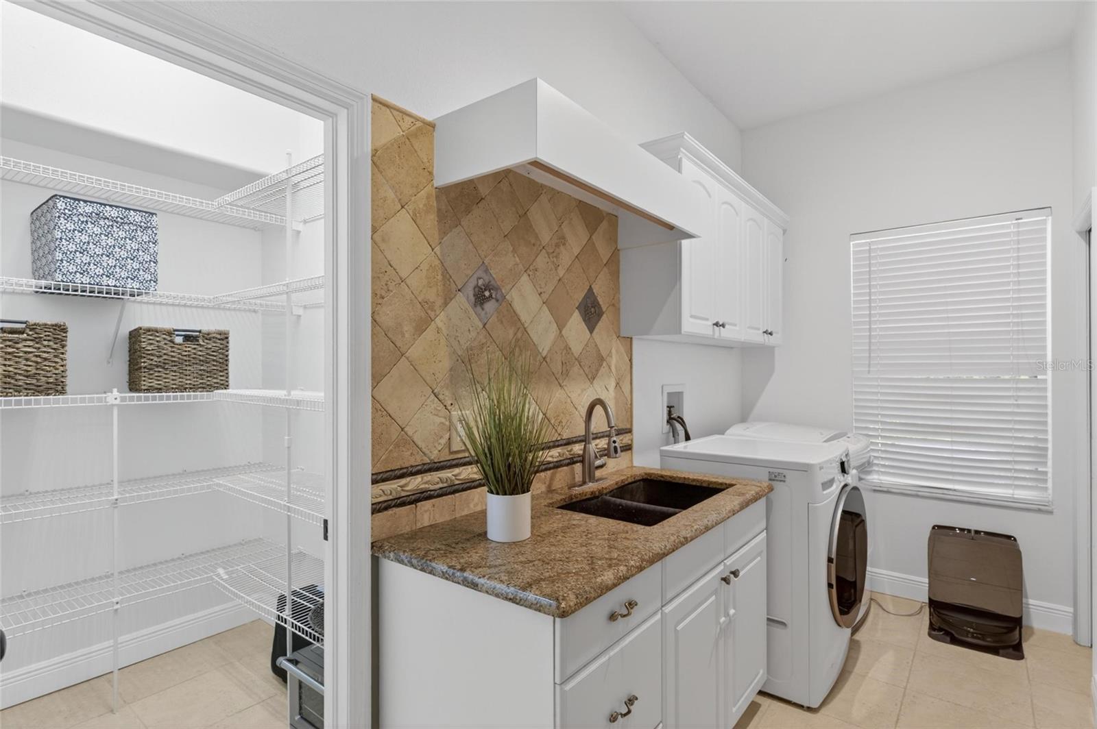 Image 30 of 90 For 6353 Maclaurin Drive