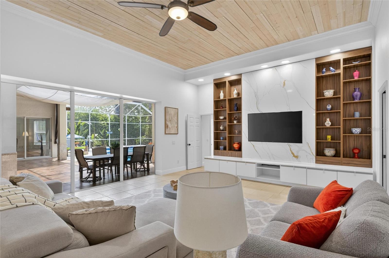 Image 32 of 90 For 6353 Maclaurin Drive