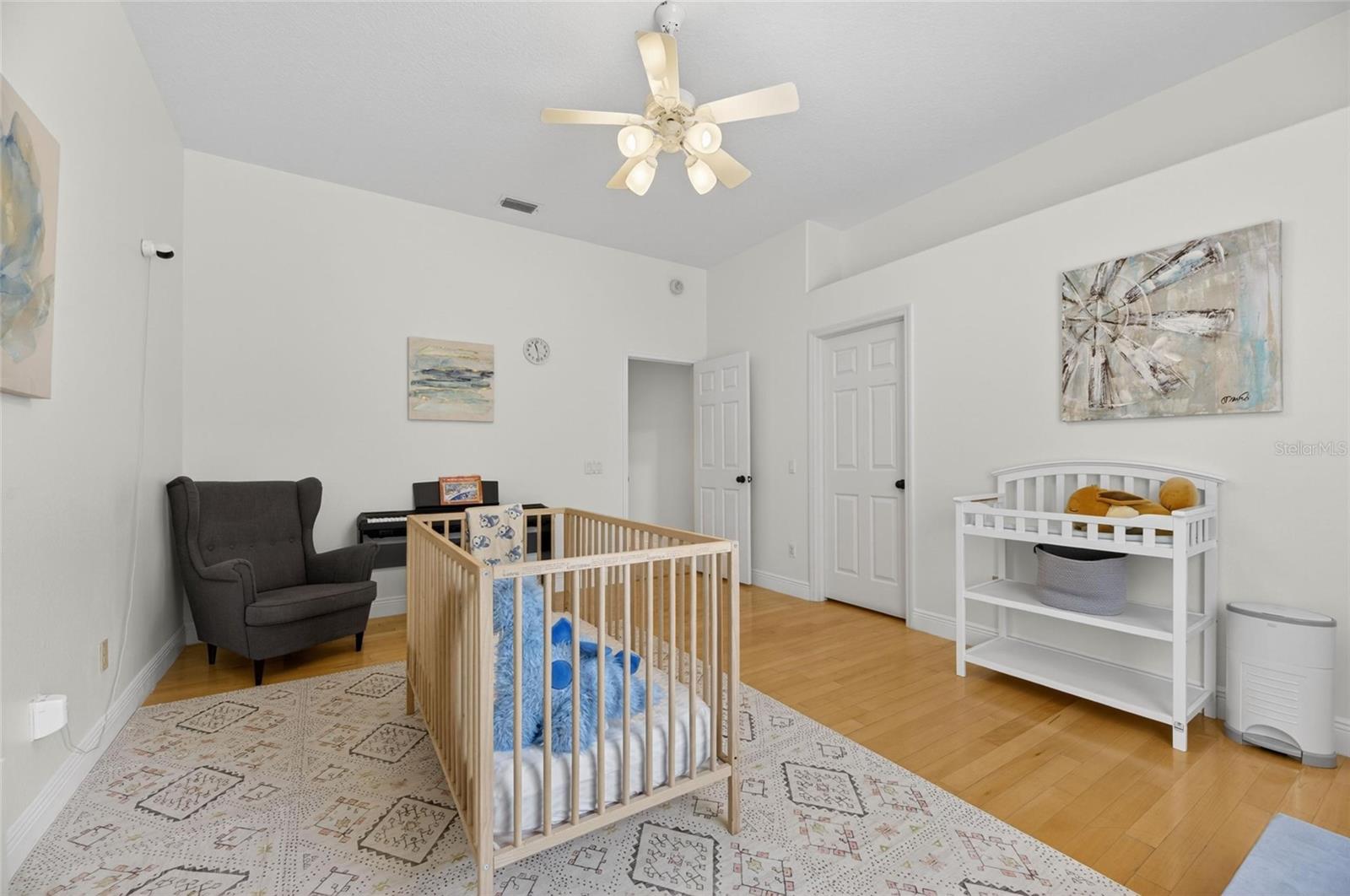 Image 60 of 90 For 6353 Maclaurin Drive