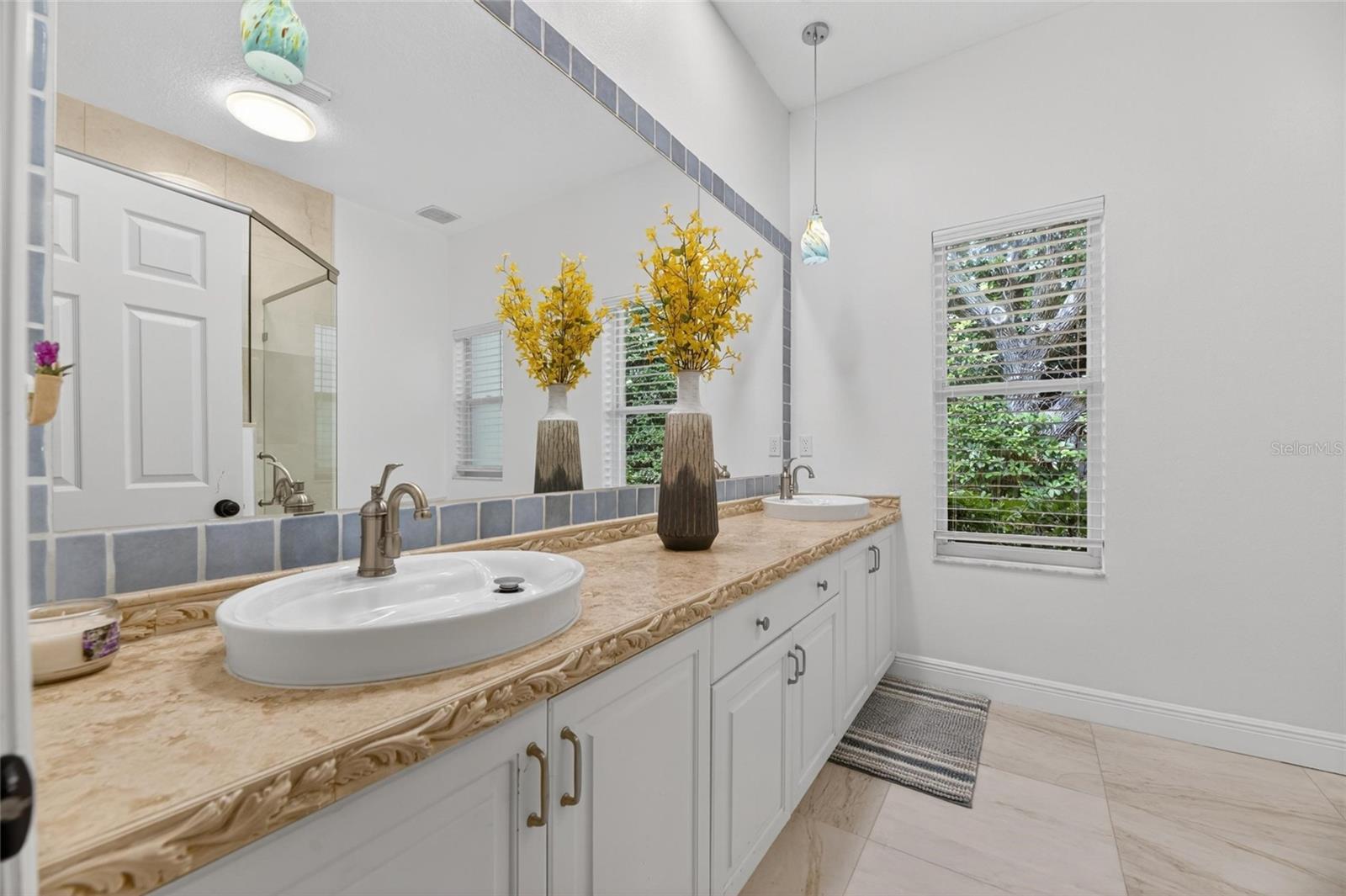 Image 61 of 90 For 6353 Maclaurin Drive