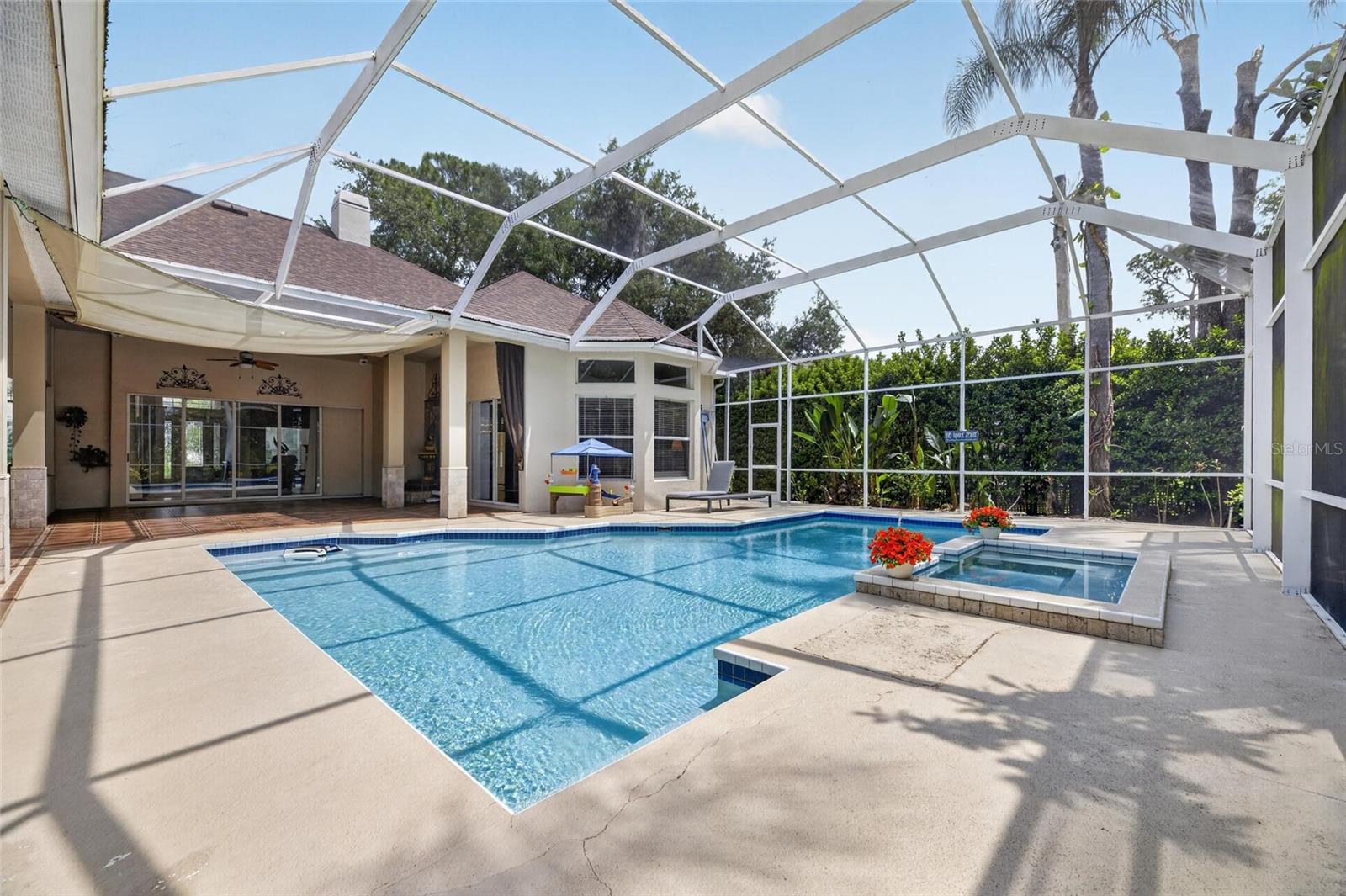 Image 71 of 90 For 6353 Maclaurin Drive