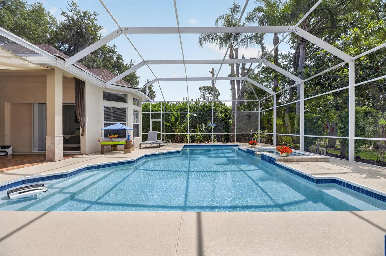Image 74 of 90 For 6353 Maclaurin Drive