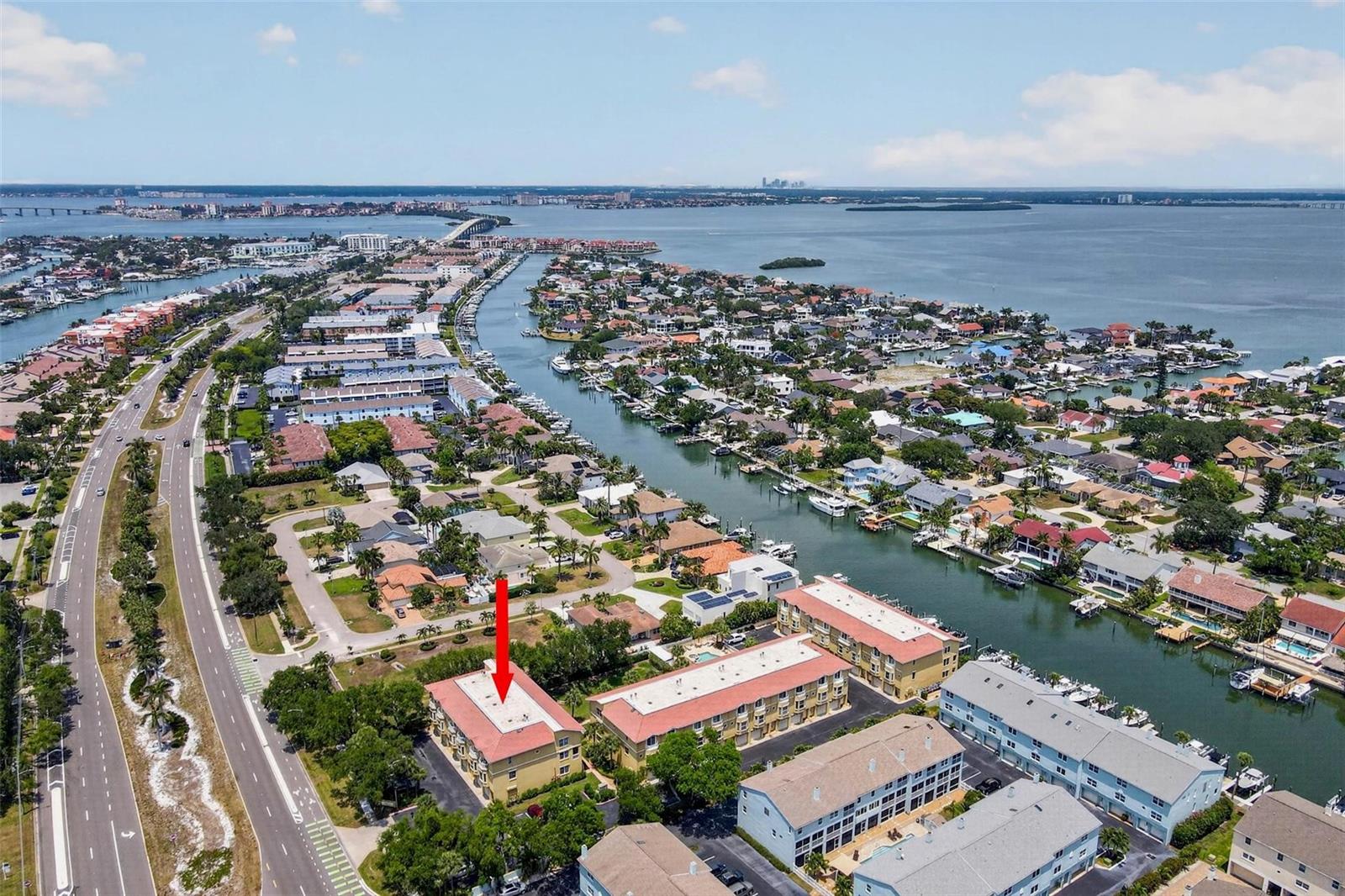 Image 46 of 49 For 1033 Pinellas Bayway S