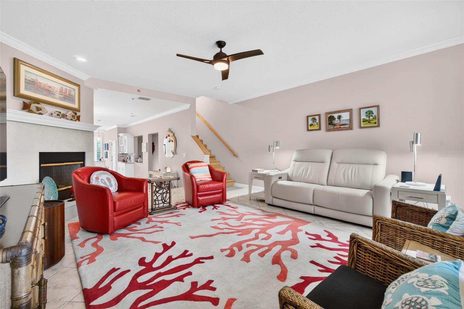 Image 8 of 49 For 1033 Pinellas Bayway S
