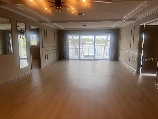 Image 3 of 18 For 3717 46th Avenue S 11