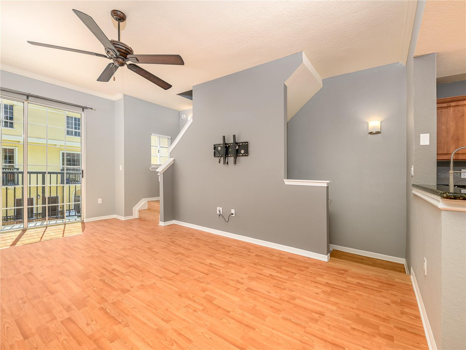 Image 7 of 25 For 131 Grand Beach Place 131
