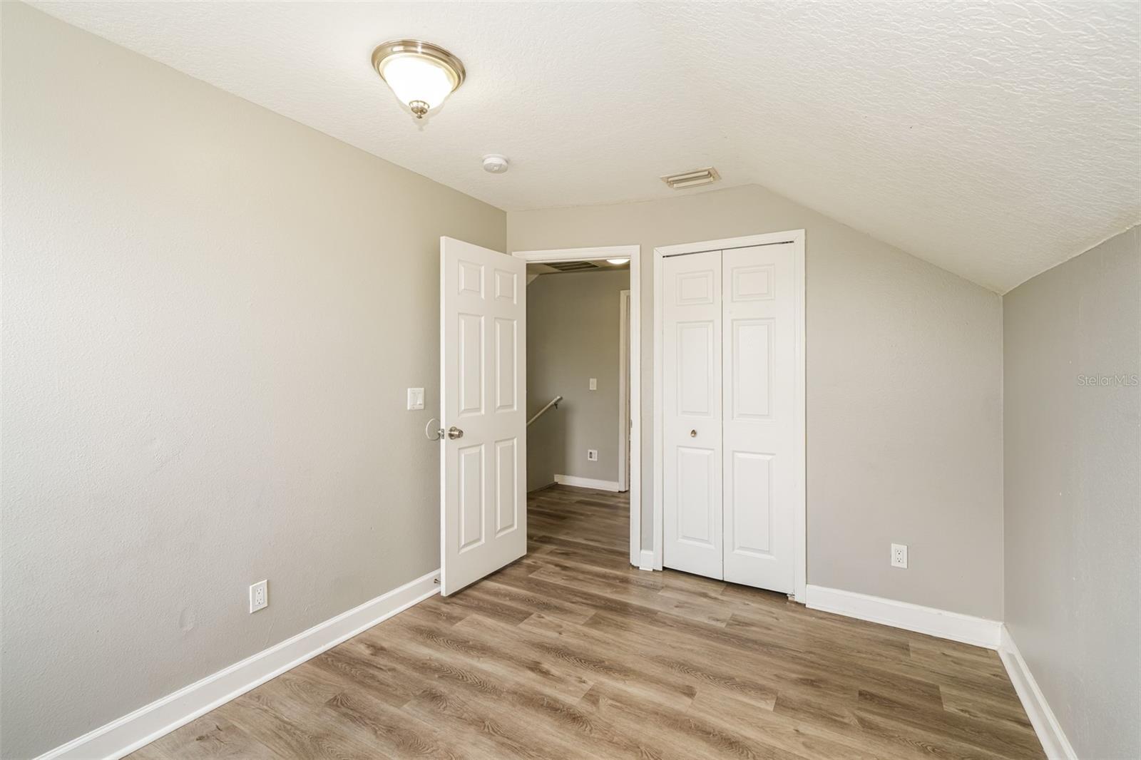 Image 19 of 32 For 1648 Harbor Oaks Drive