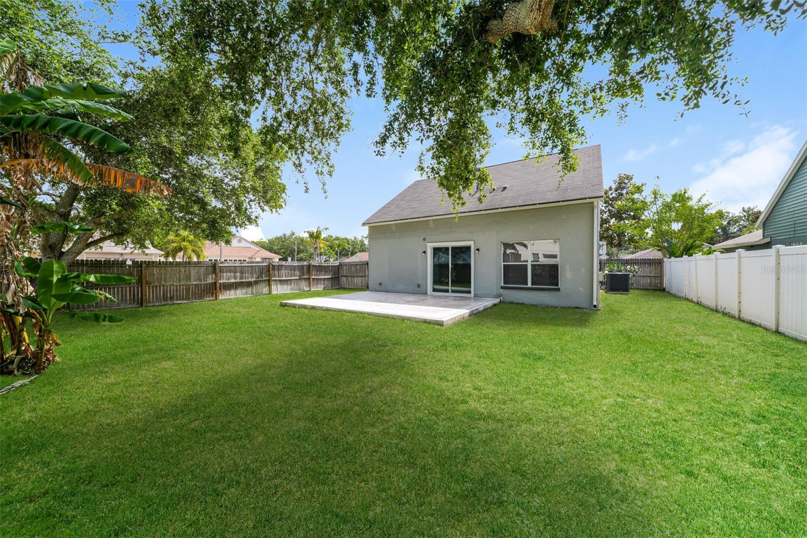 Image 26 of 32 For 1648 Harbor Oaks Drive