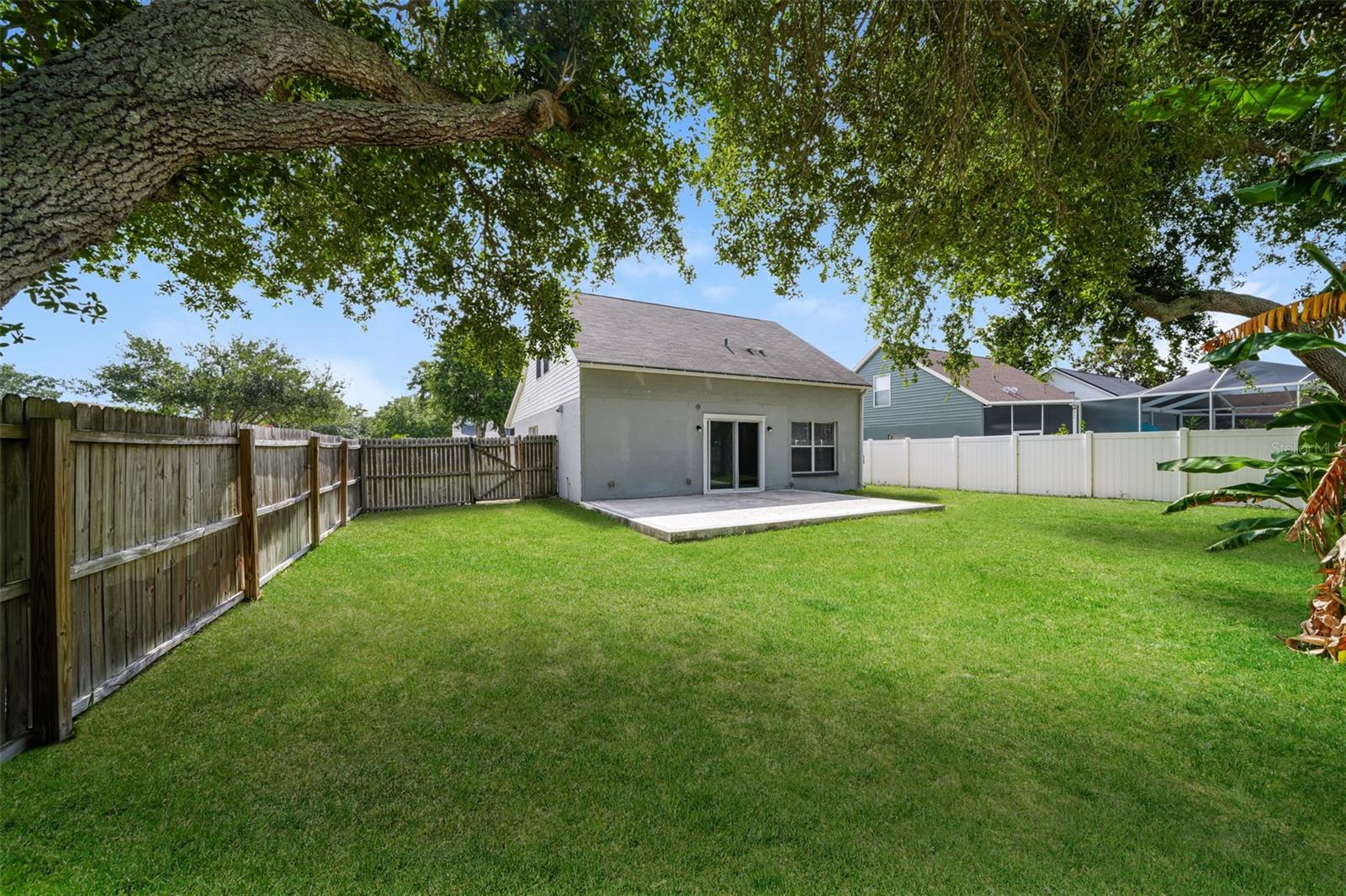 Image 28 of 32 For 1648 Harbor Oaks Drive