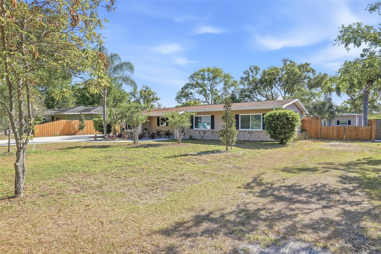 Image 13 of 67 For 12109 Forest Hills Drive