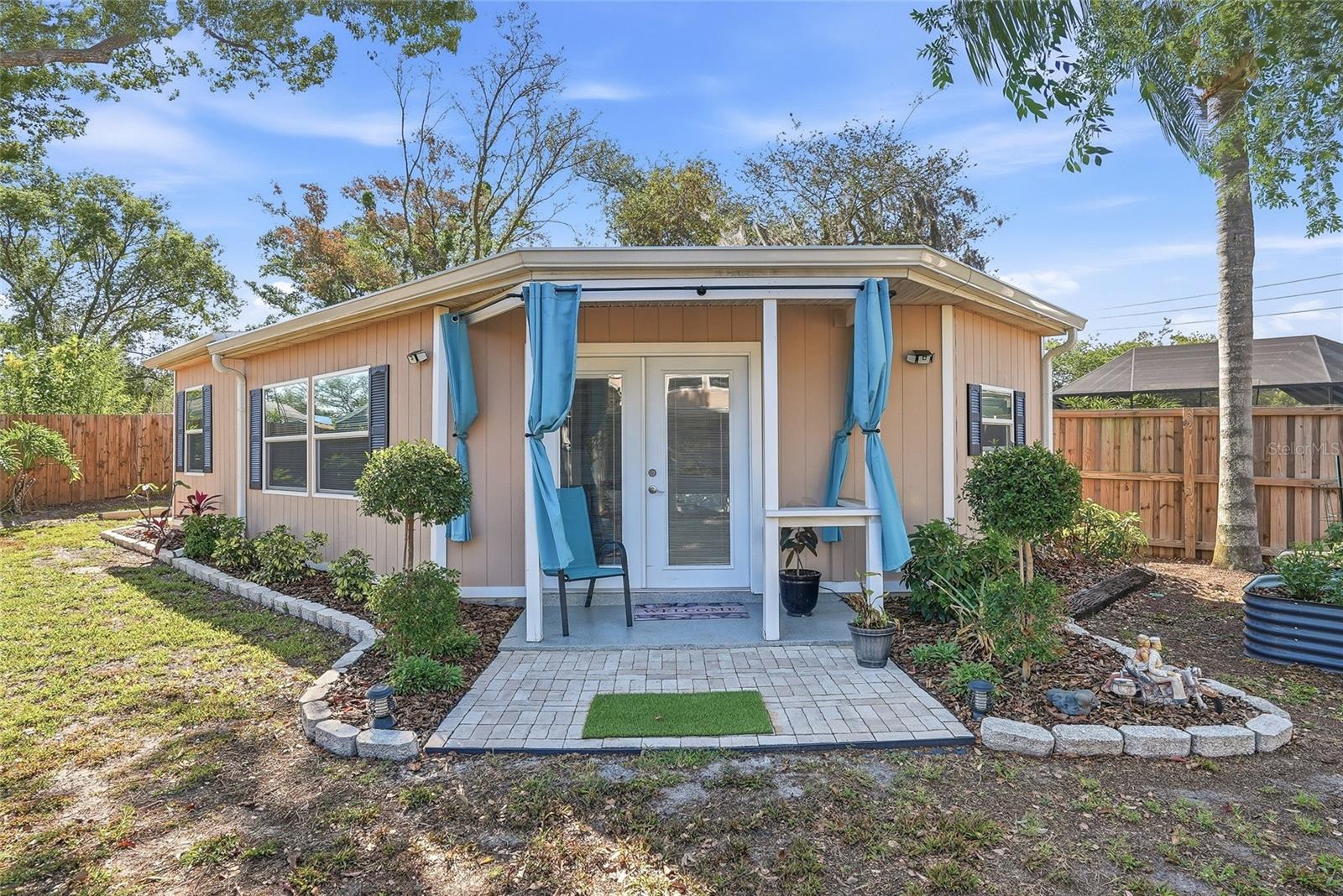 Image 6 of 67 For 12109 Forest Hills Drive