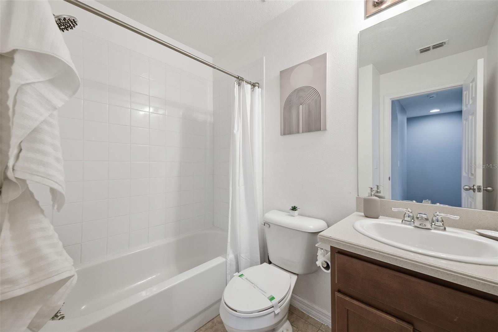 Image 33 of 40 For 14150 Oakham Street