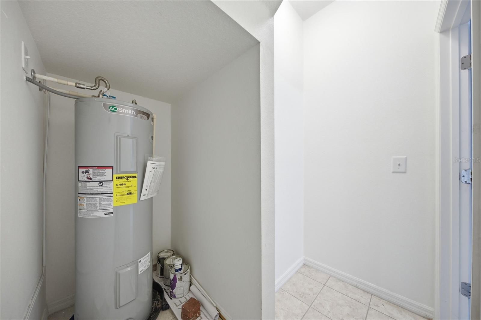 Image 36 of 40 For 14150 Oakham Street