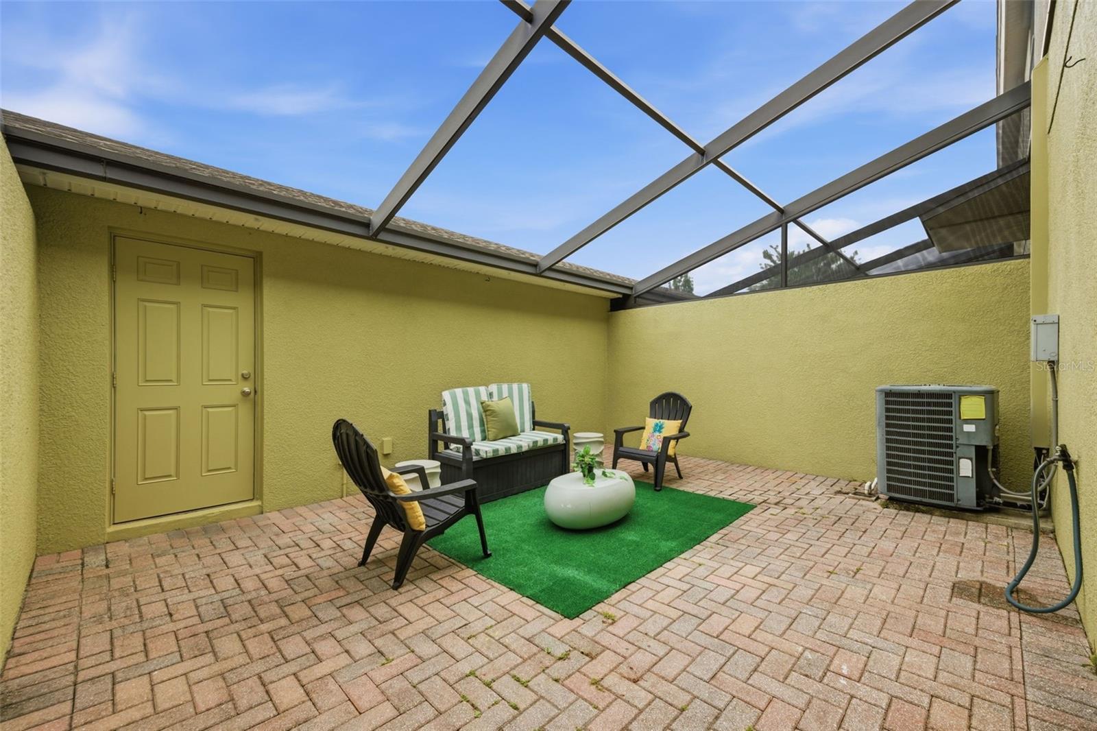 Image 37 of 40 For 14150 Oakham Street