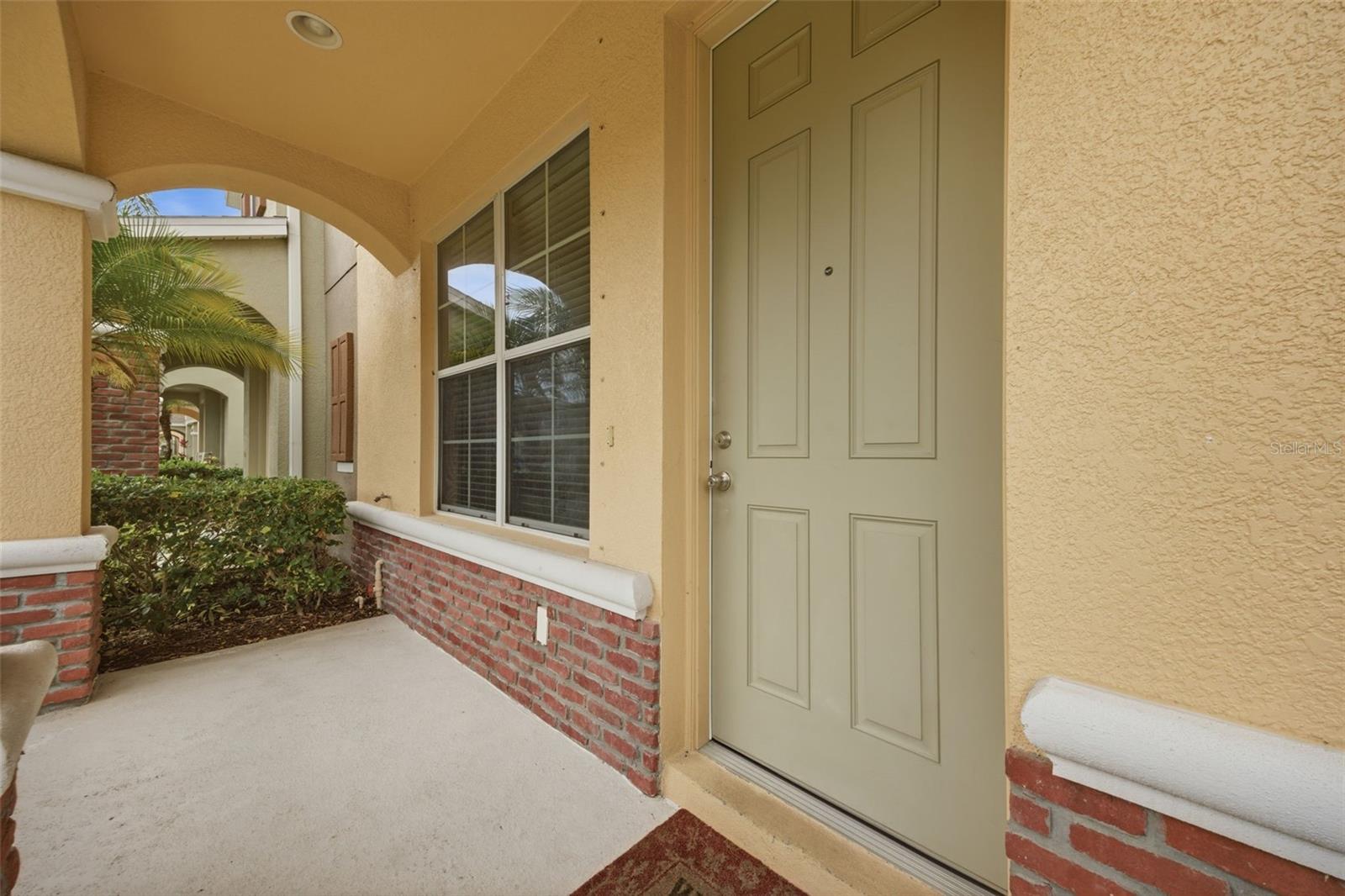 Image 4 of 40 For 14150 Oakham Street